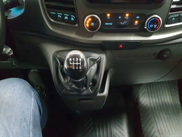 Ford Transit view 10