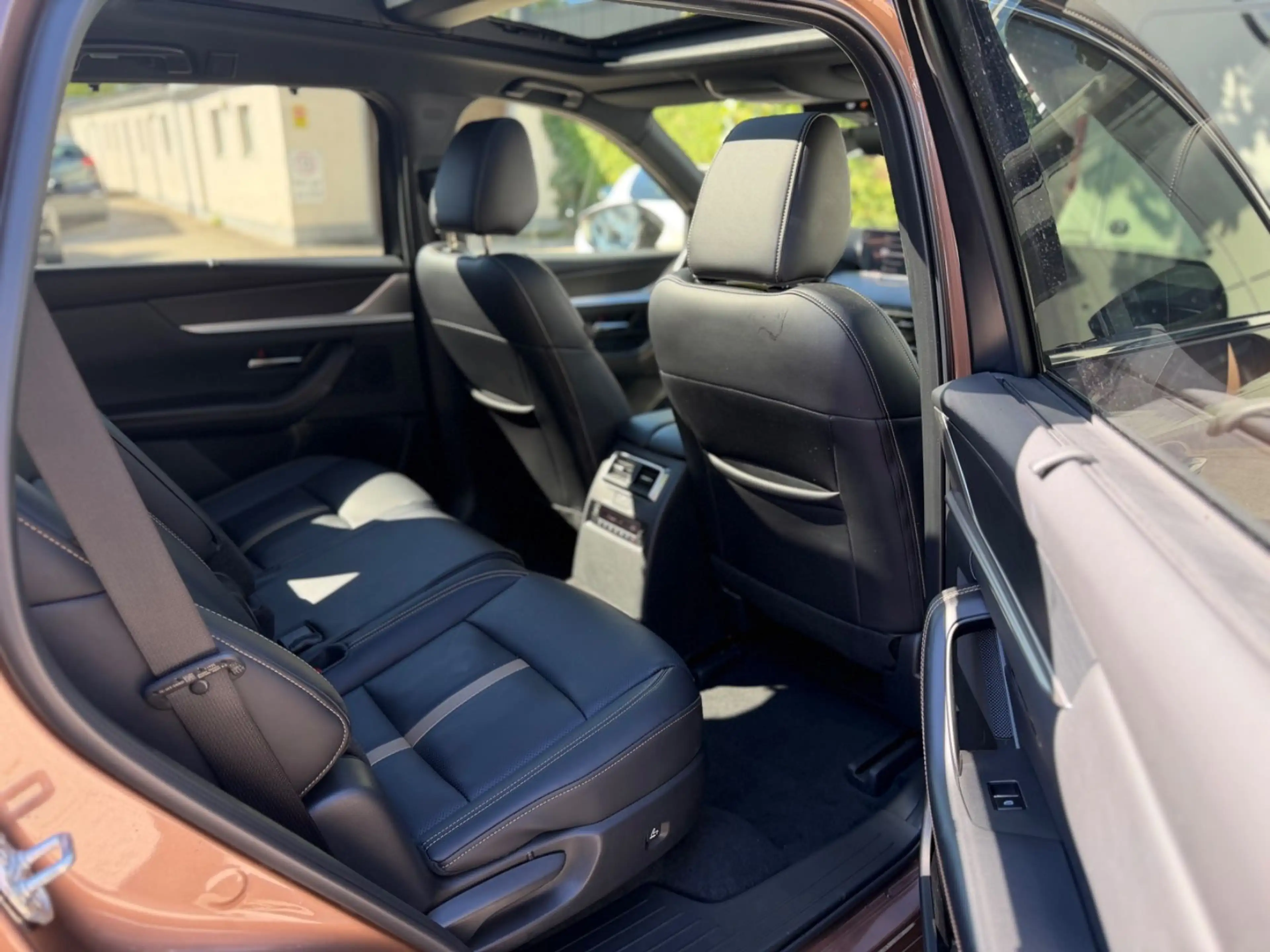 Mazda CX-80 Homura Plus Hybrid AWD~Pano~7Sitz~360kam — photo 15