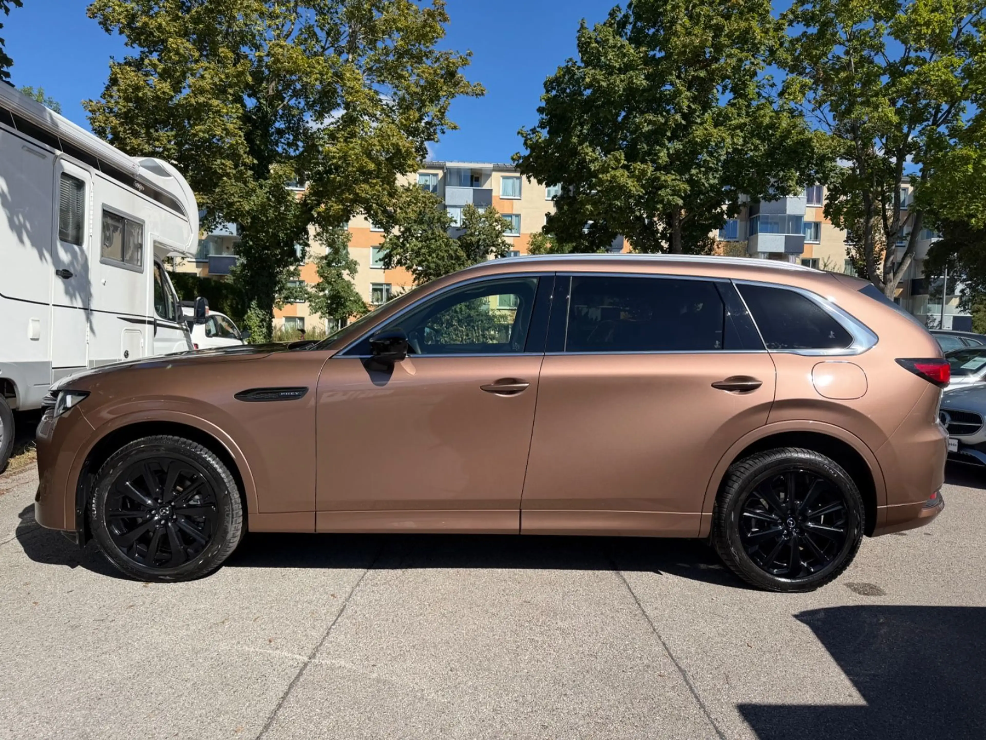 Mazda CX-80 Homura Plus Hybrid AWD~Pano~7Sitz~360kam — photo 2