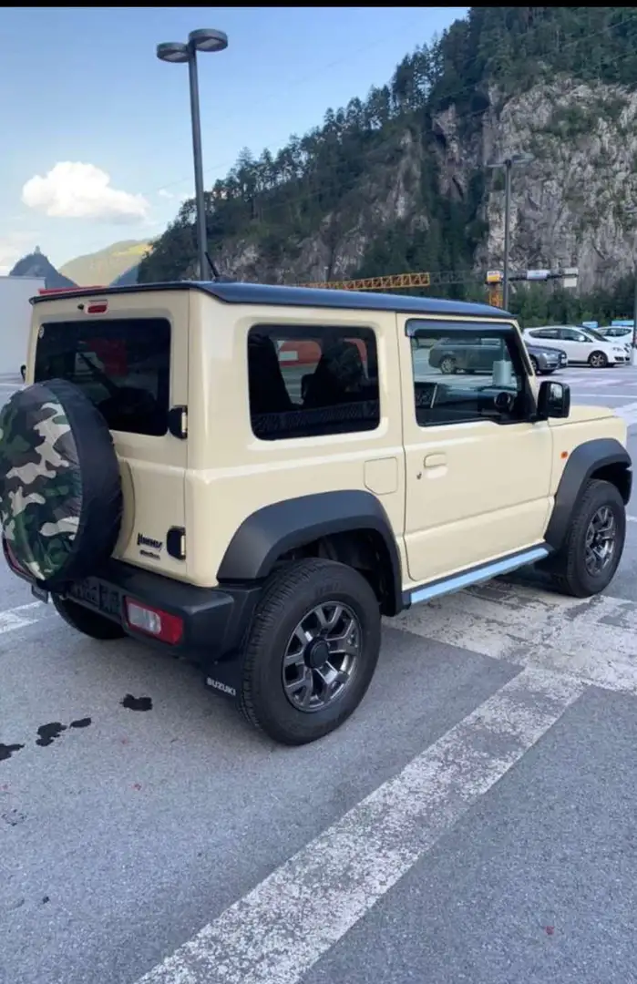 Suzuki Jimny 1,5 VVT Allgrip Flash *4 sitzer* Beige - 1