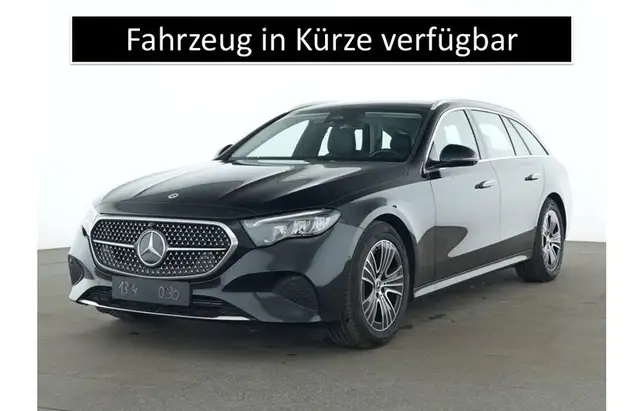 Mercedes-Benz E 220 d 4M T AVANTGARDE/360'/LED/PANO/AHK/TOTW