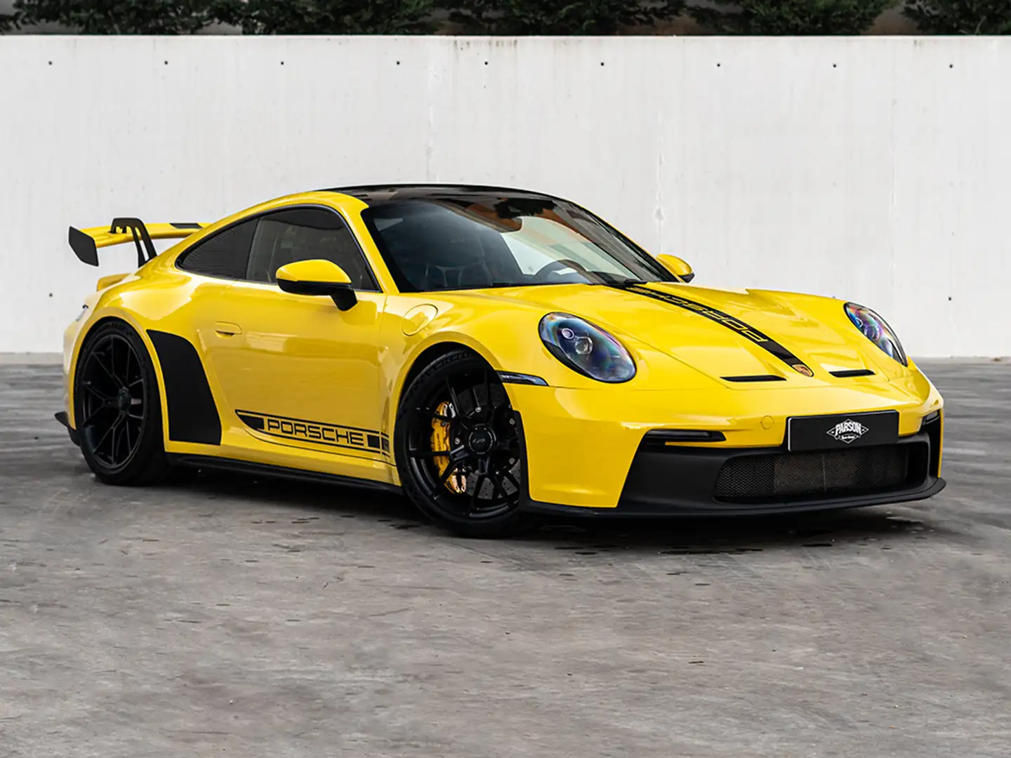 Porsche 992 GT3 PDK Amarillo - 2