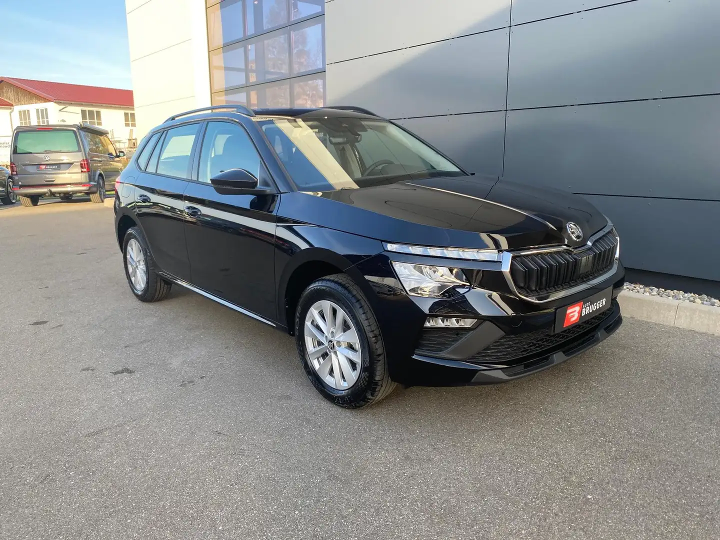 Skoda Kamiq 1.0 TSI DSG ESSENCE LED PDC SHZ AppleCarPlay Schwarz - 2