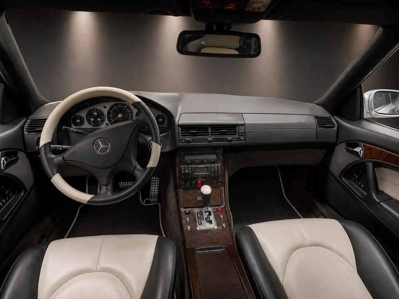 Mercedes-Benz SL 500 SILVER ARROW, foto 3