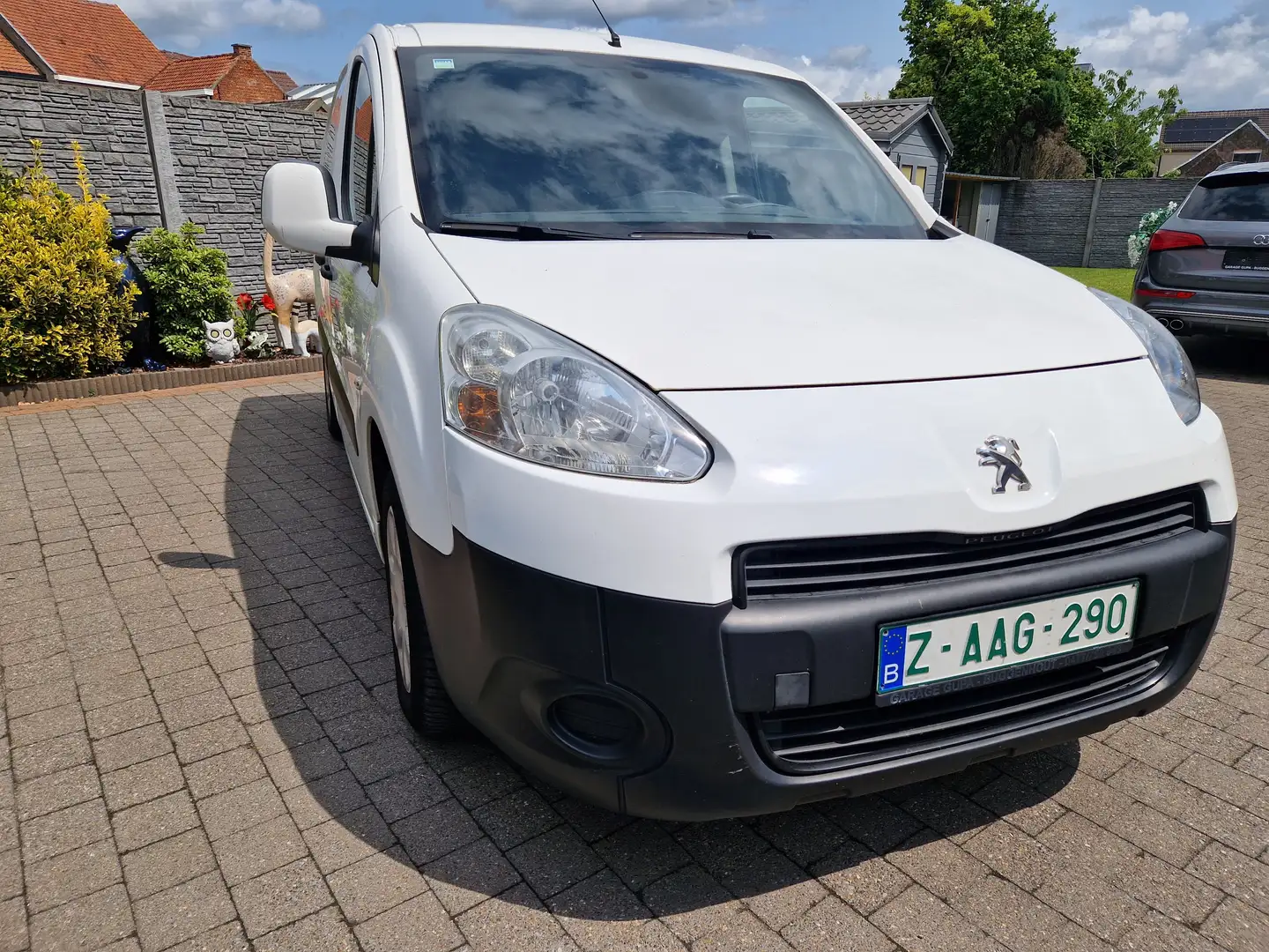 Peugeot PARTNER Weiß - 1