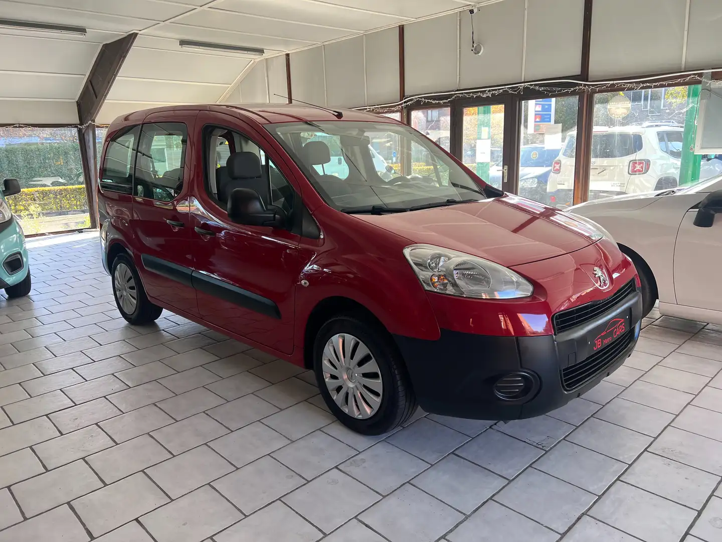 Peugeot Partner Tepee Family 1.6 i /CAR PASS/64000 km/euro 5 Rood - 1
