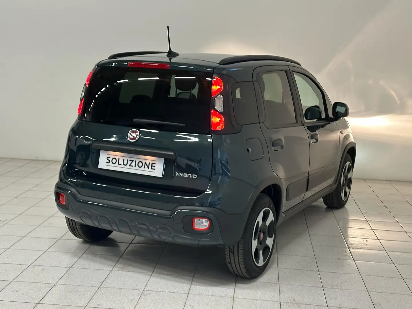 Fiat Panda 1.0 FireFly S&S Hybrid Pandina Cross IVA ESPOSTA Nero - 2