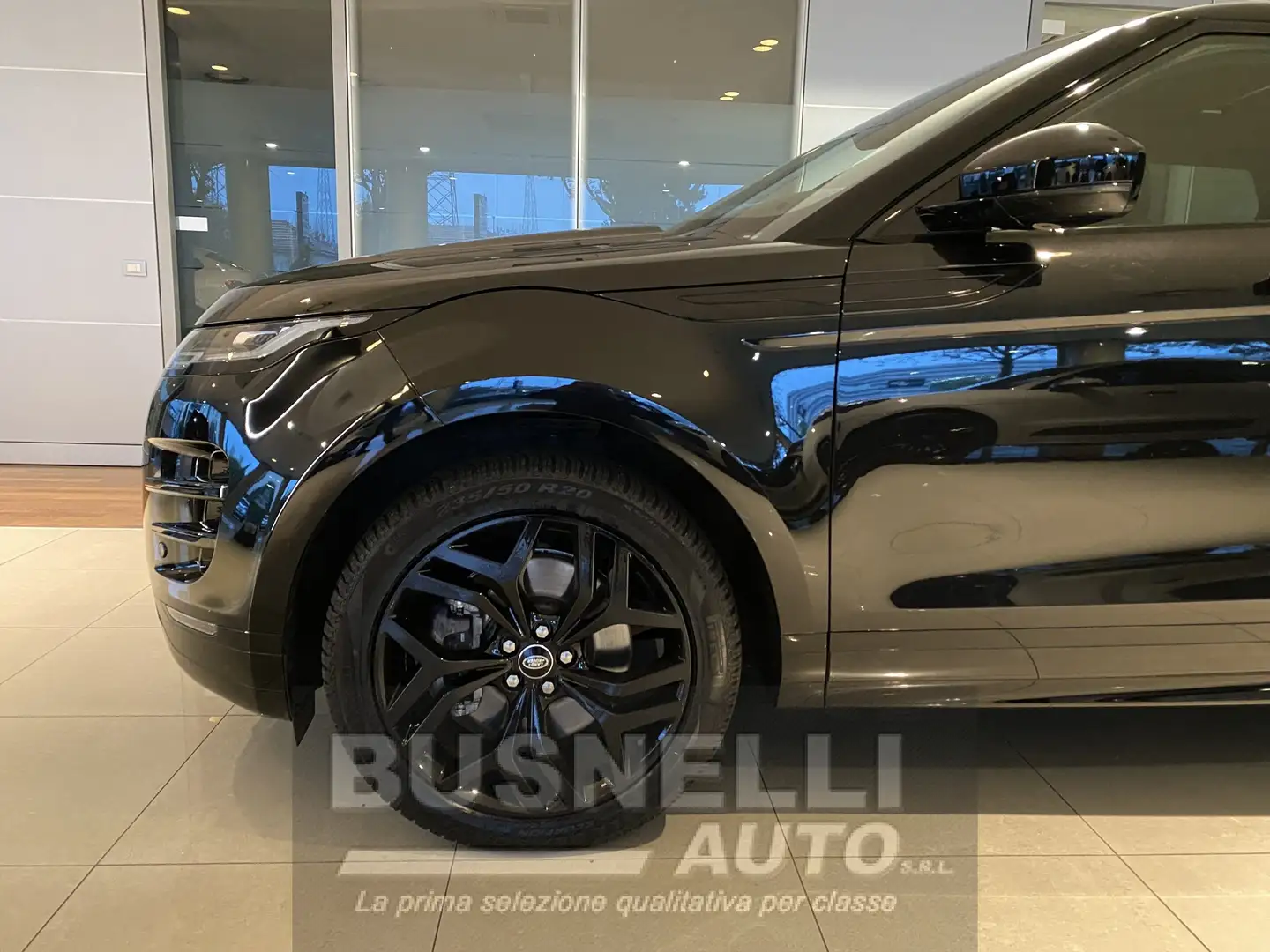 Land Rover Range Rover Evoque 2.0D i4 MHEV AWD 163CV R-DYNAMIC SE TETTO APRIBILE Noir - 2