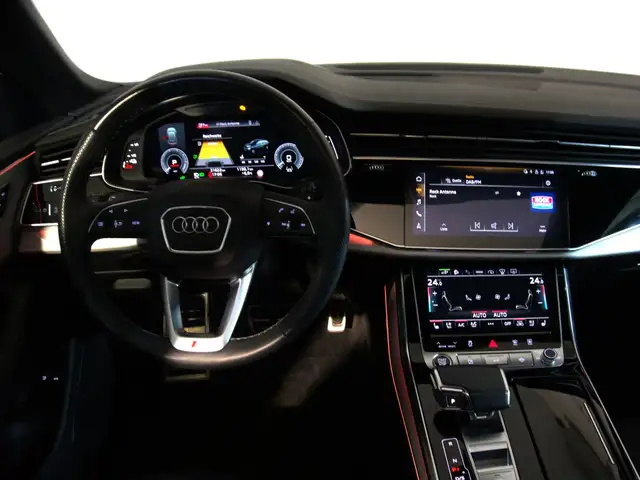 Audi Q8 55 TFSI e quattro Ansicht 11