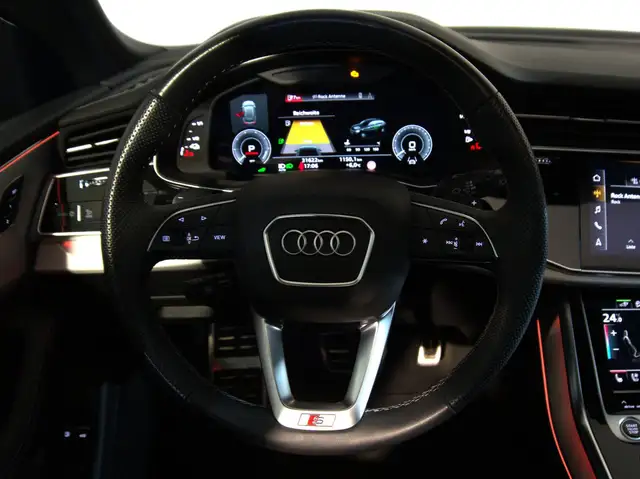 Audi Q8 55 TFSI e quattro Ansicht 10