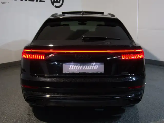 Audi Q8 55 TFSI e quattro Ansicht 20