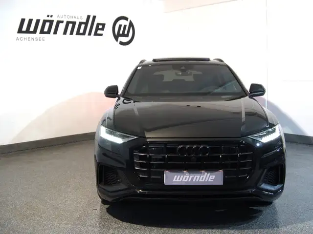 Audi Q8 55 TFSI e quattro Ansicht 3