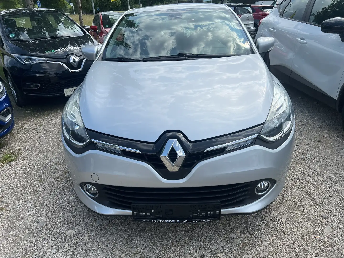 Renault Clio IV 1.2 16V 75 Dynamique DELUXE Gris - 2