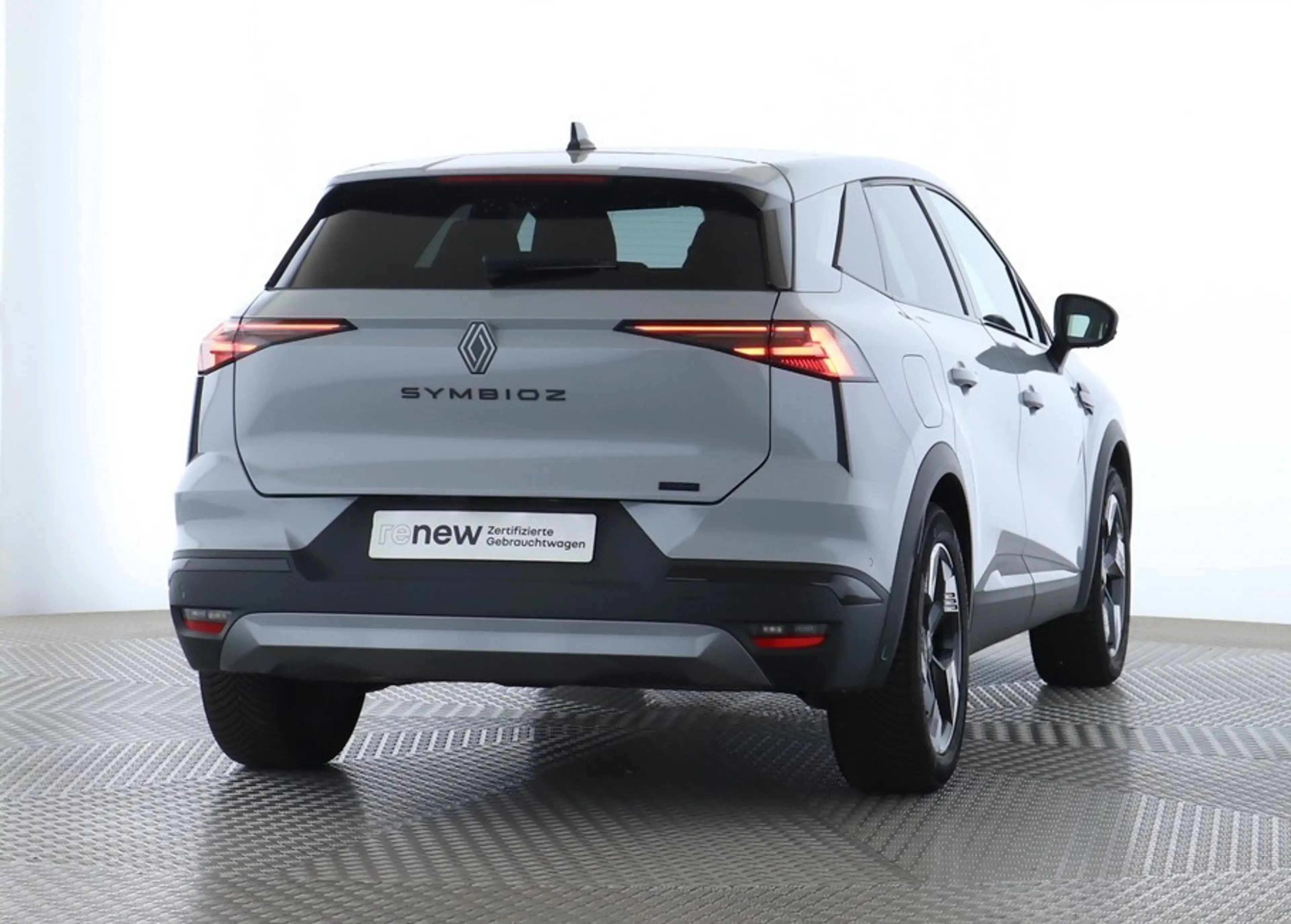 Renault Symbioz Esprit Alpine E-TECH Full Hybrid NAVI — photo 3