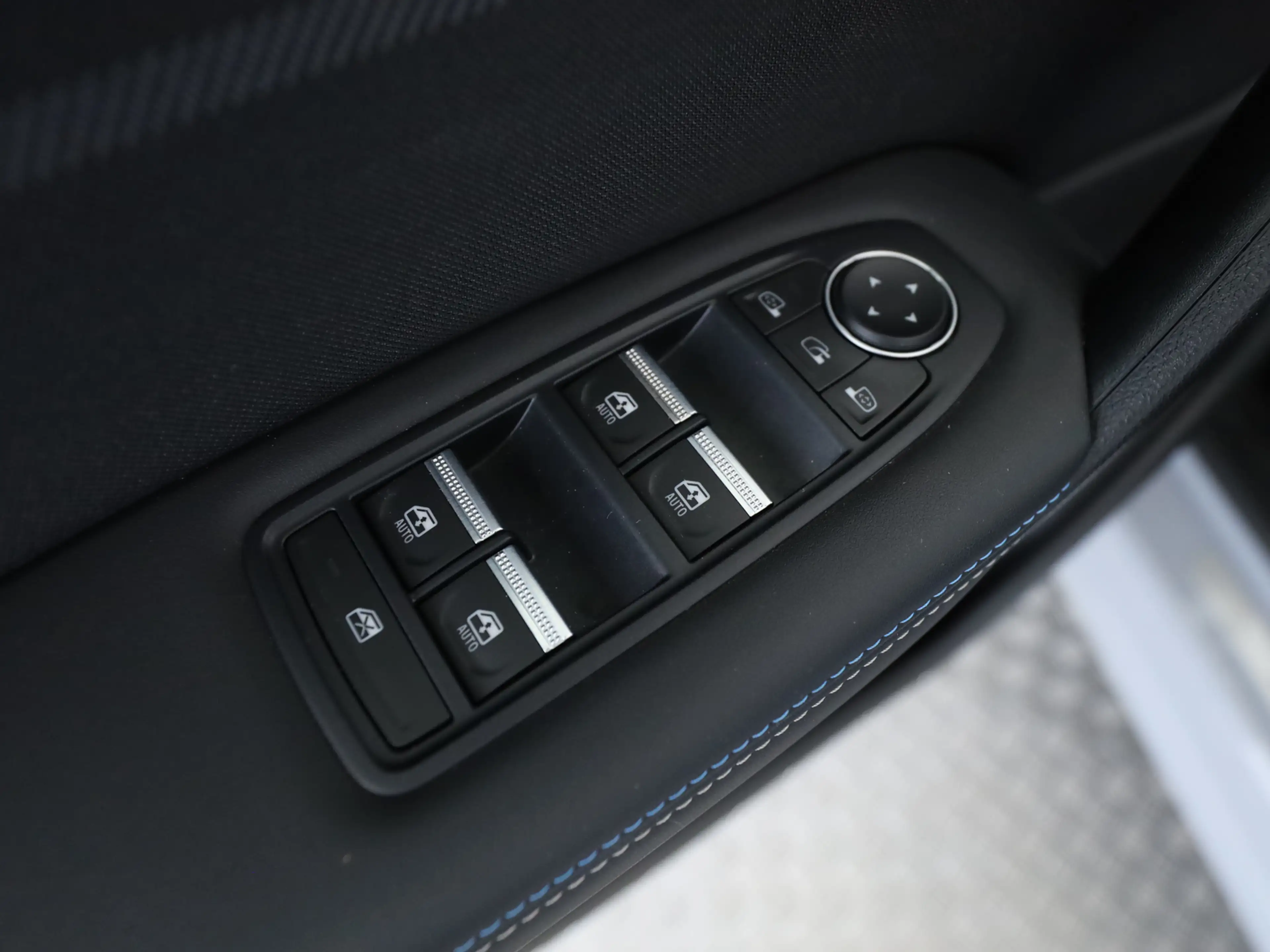 Renault Symbioz Esprit Alpine E-TECH Full Hybrid NAVI — photo 5