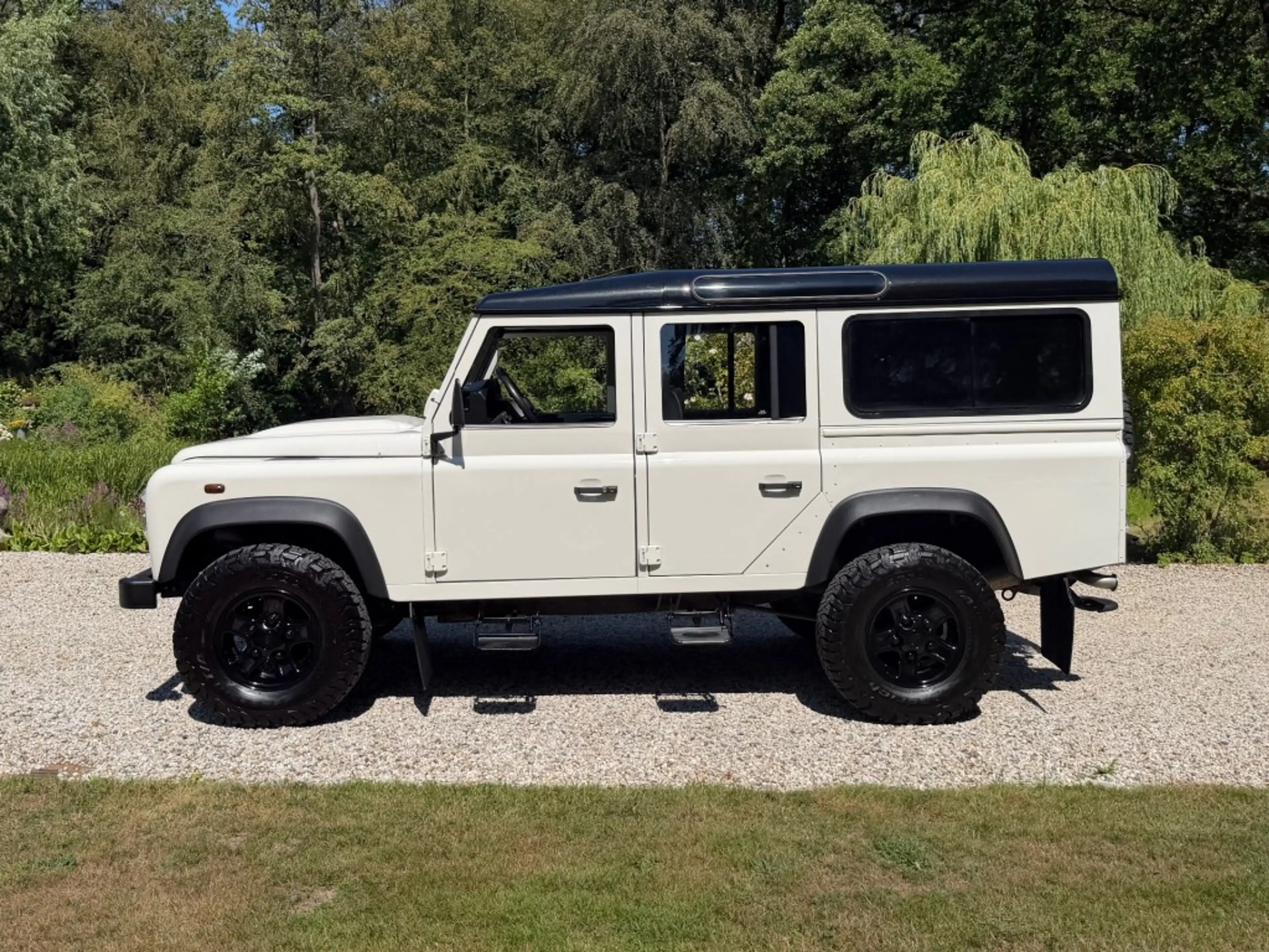 Land Rover Defender 2.4 Puma TD HT 110 S GRIJS KENTEKEN NL-auto #NIEUW — photo 4