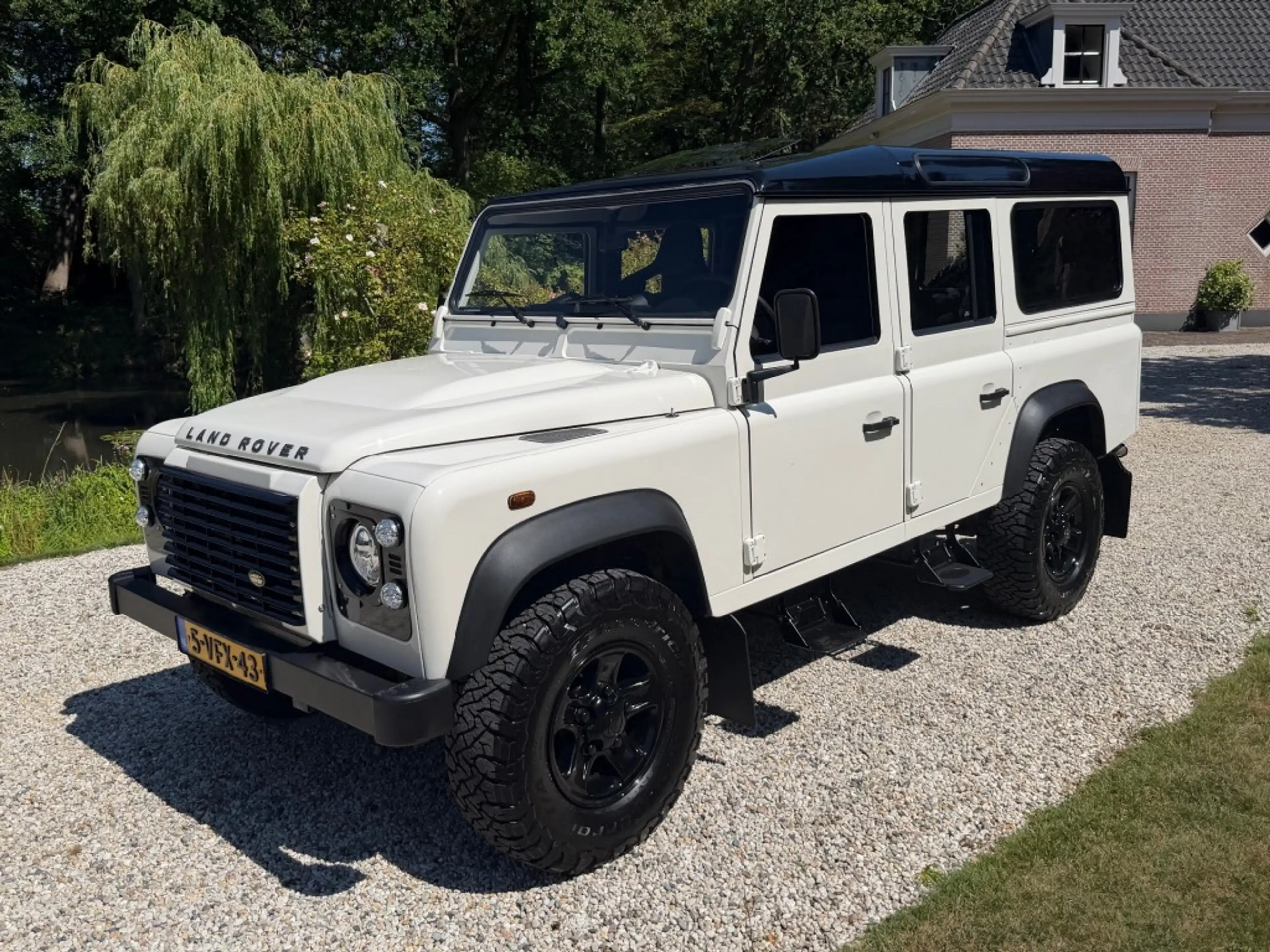 Land Rover Defender 2.4 Puma TD HT 110 S GRIJS KENTEKEN NL-auto #NIEUW — photo 2