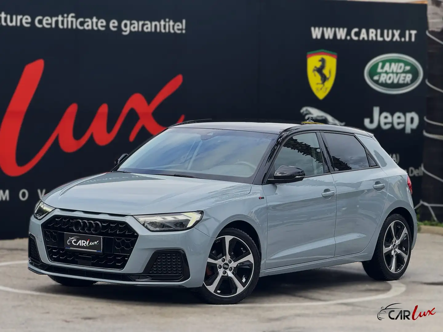 Audi A1 Sportback 30 TFSI S Line Edition 110CV S-tronic Gris - 1