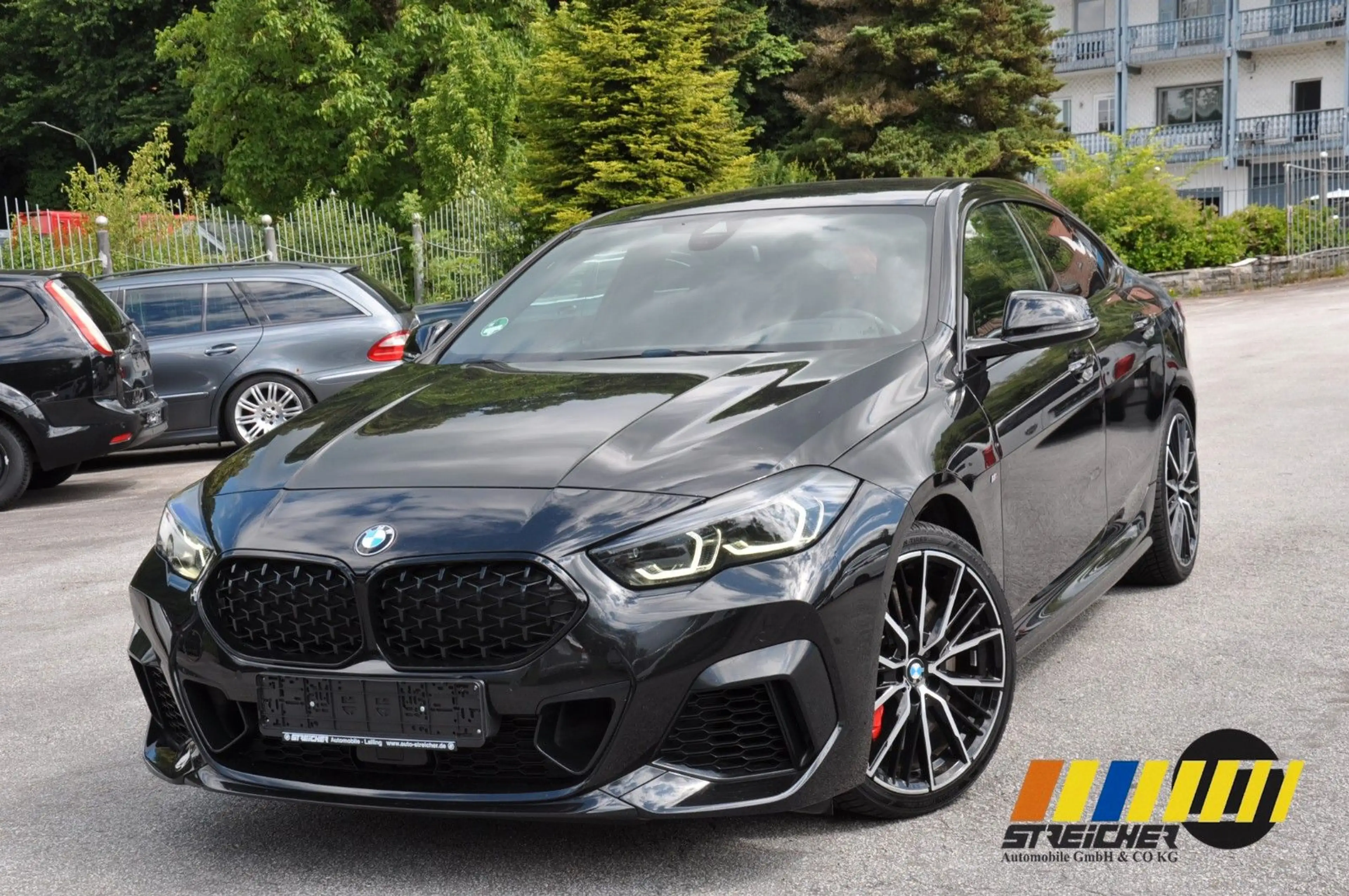 BMW 235 i xDrive Gran Coupe *LED*Navi*