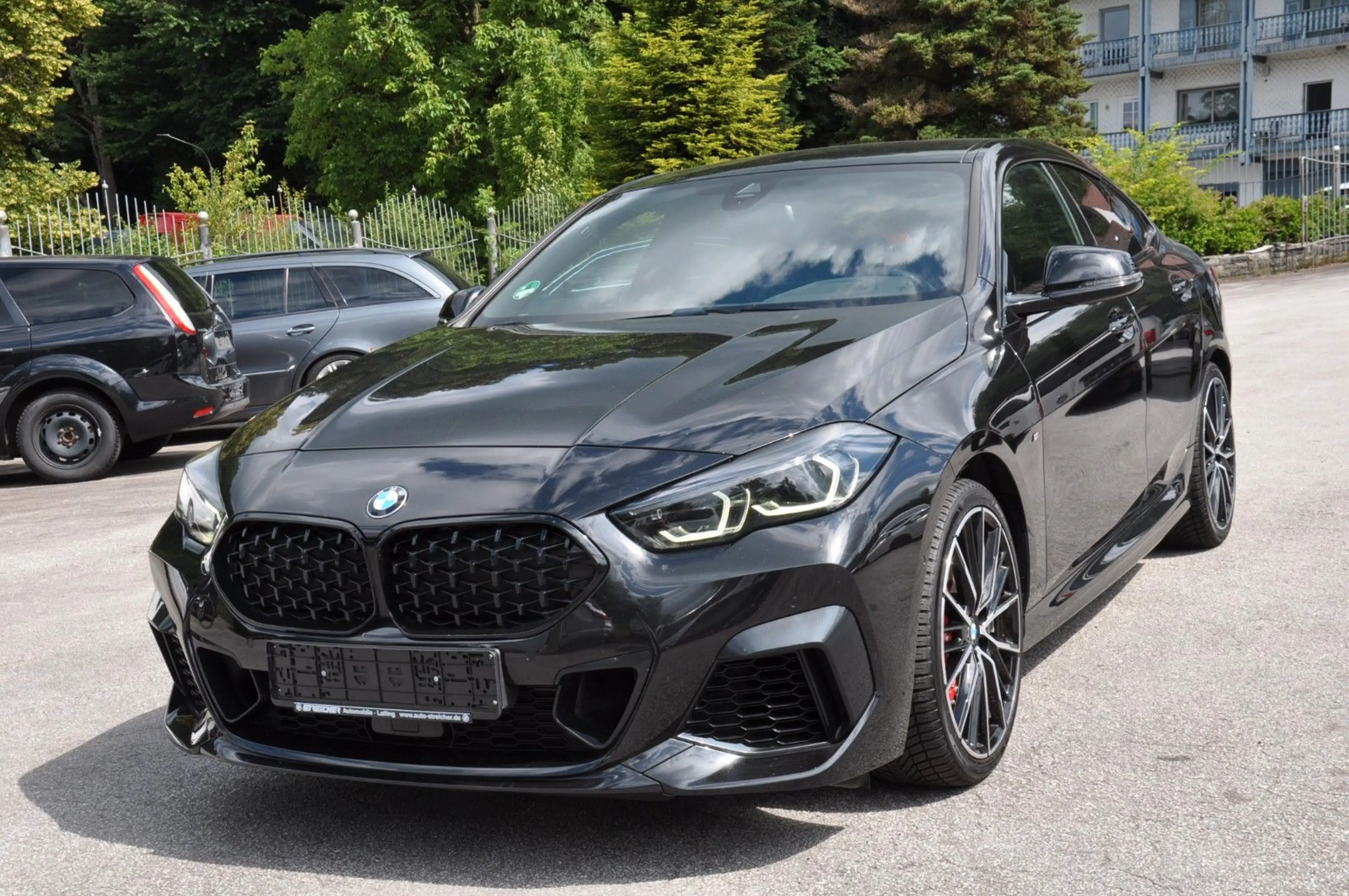 BMW 235 i xDrive Gran Coupe *LED*Navi* — photo 2