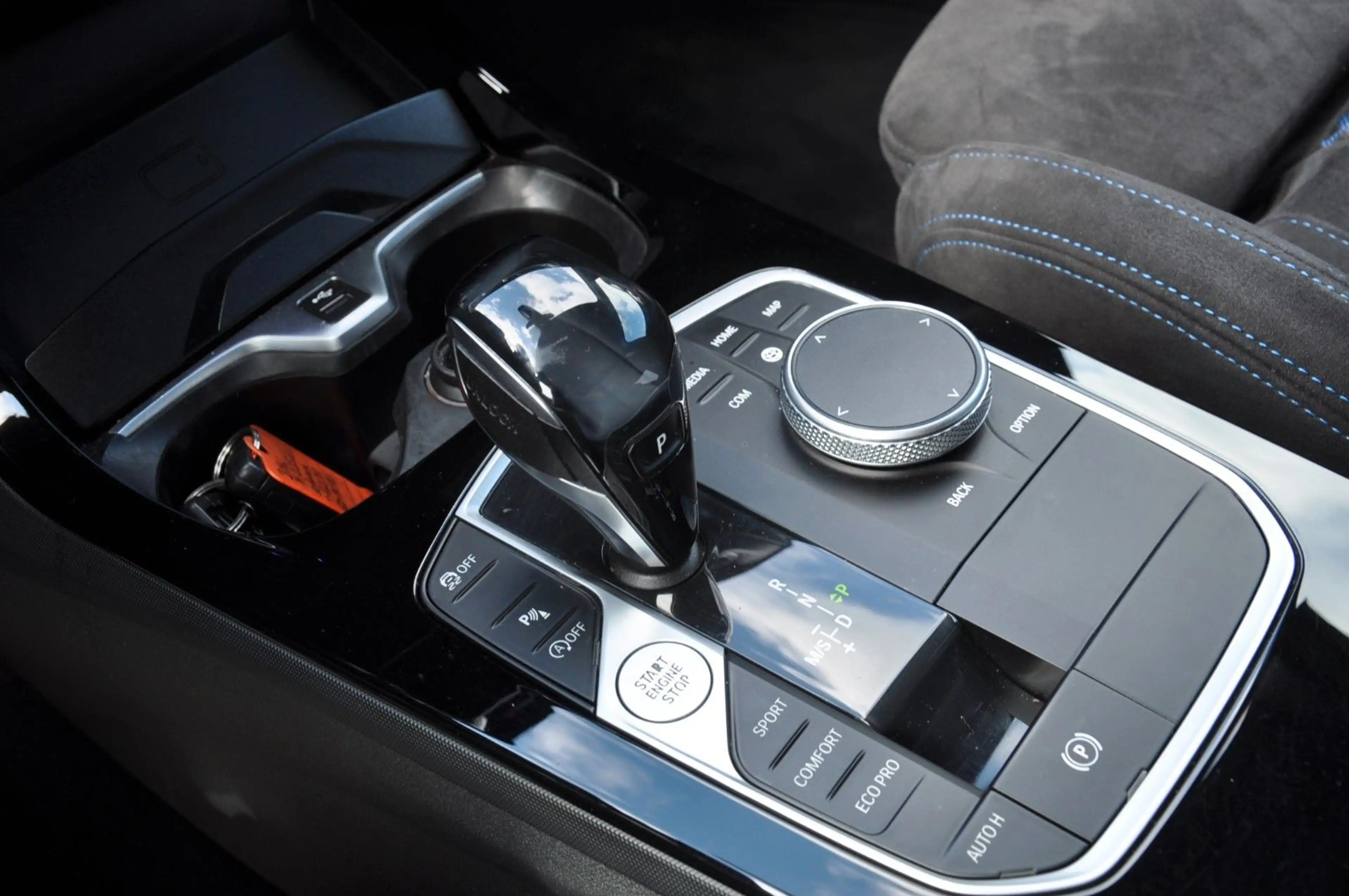 BMW 235 i xDrive Gran Coupe *LED*Navi* — photo 15