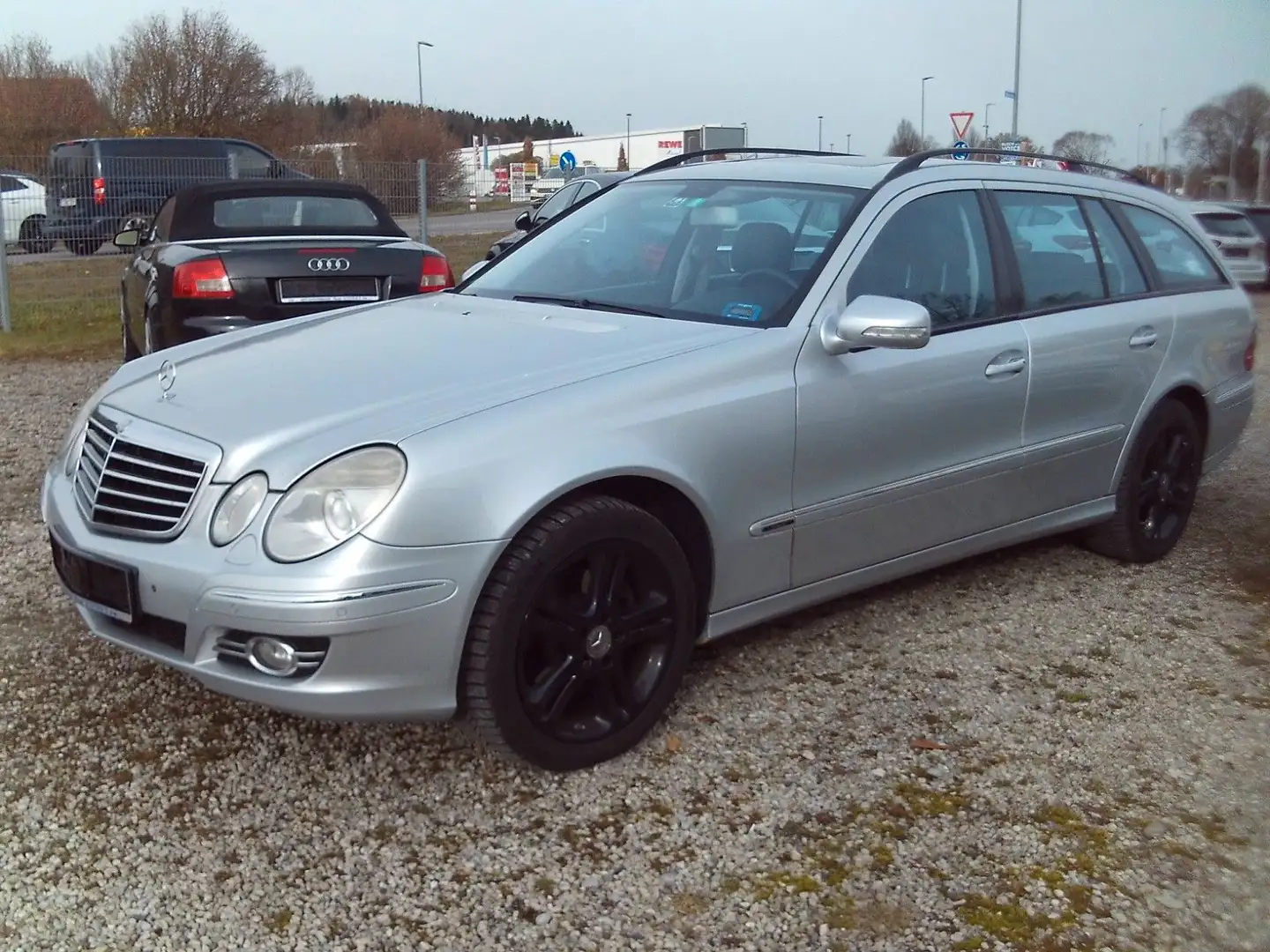 Mercedes-Benz E 320 E T-Modell E 320 T CDI 4Matic 3.Hand Plateado - 1