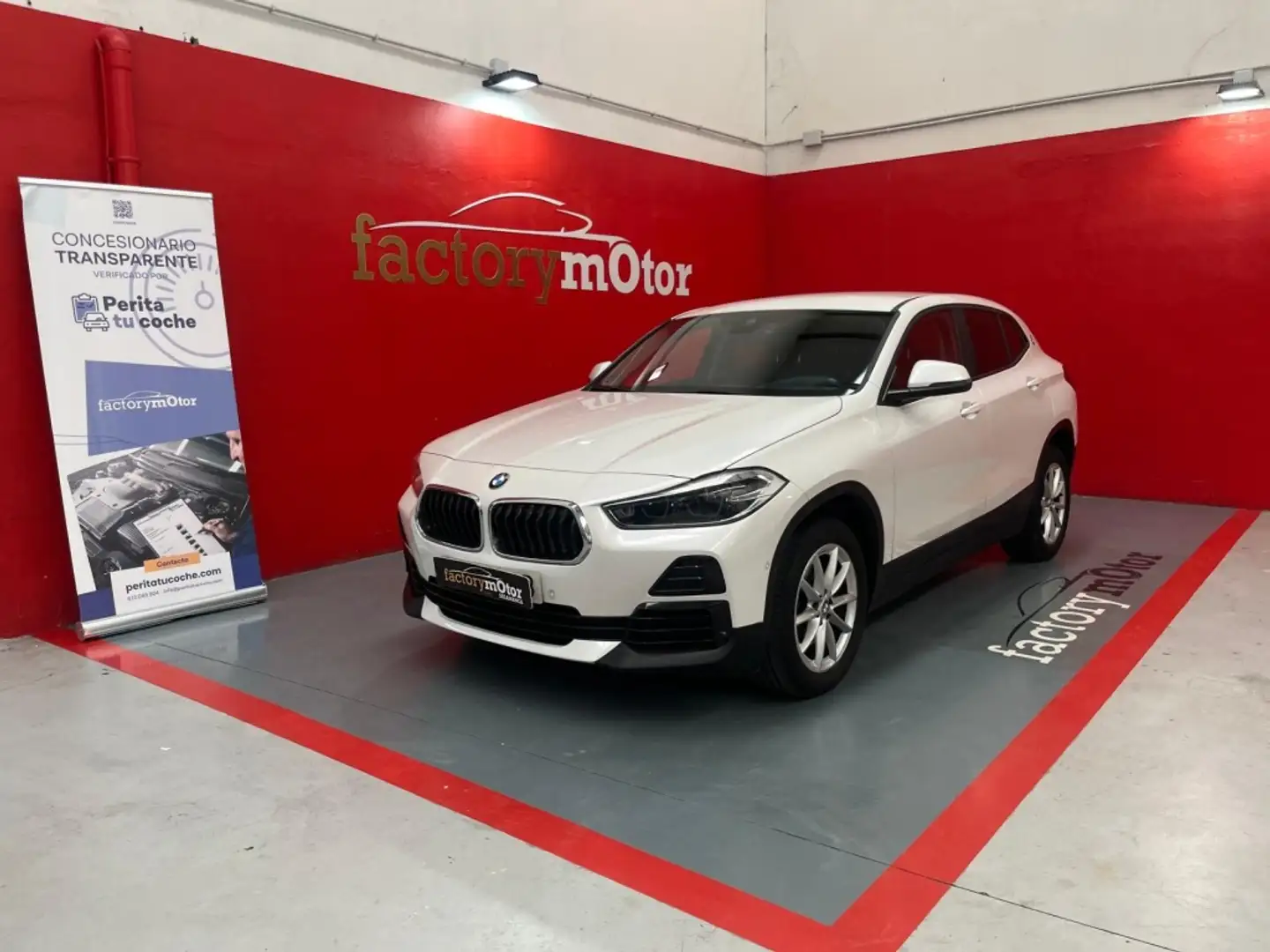 BMW X2 sDrive 18dA Blanco - 2