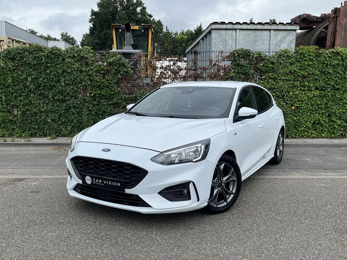 Ford Focus 1.0 EcoBoost ST Line Business * Navi * Carplay * D Wit - 1