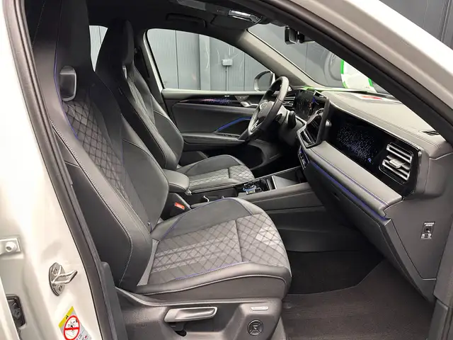 Volkswagen Tiguan view 10