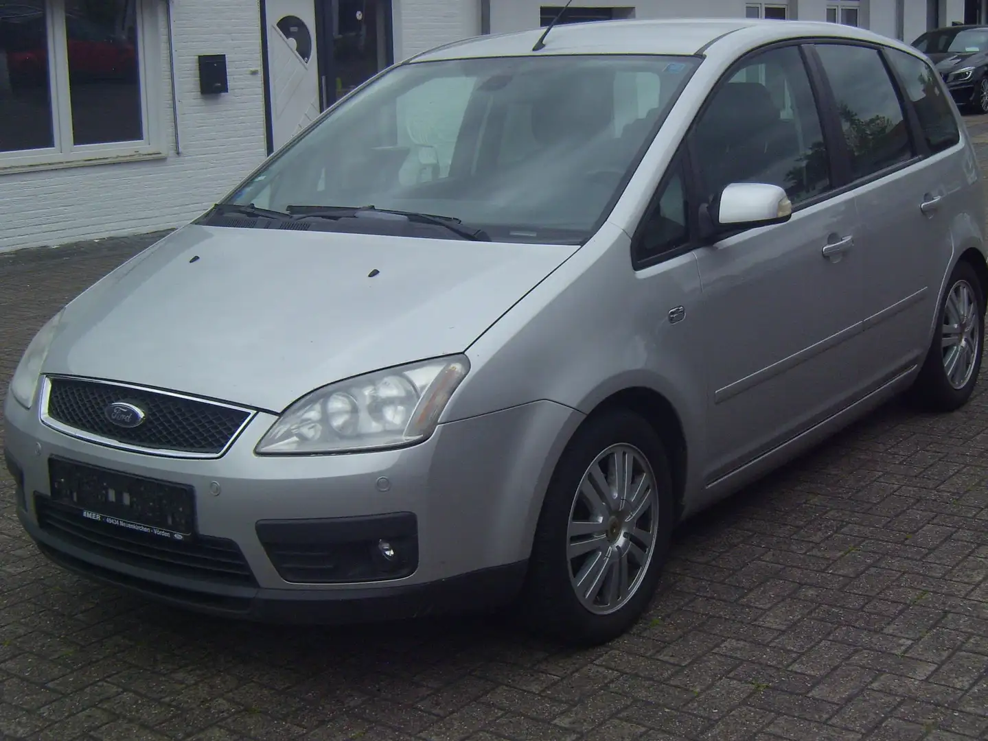 Ford Focus C-Max 1,8 Ghia+AHK+Tempomat+SHZ - 1