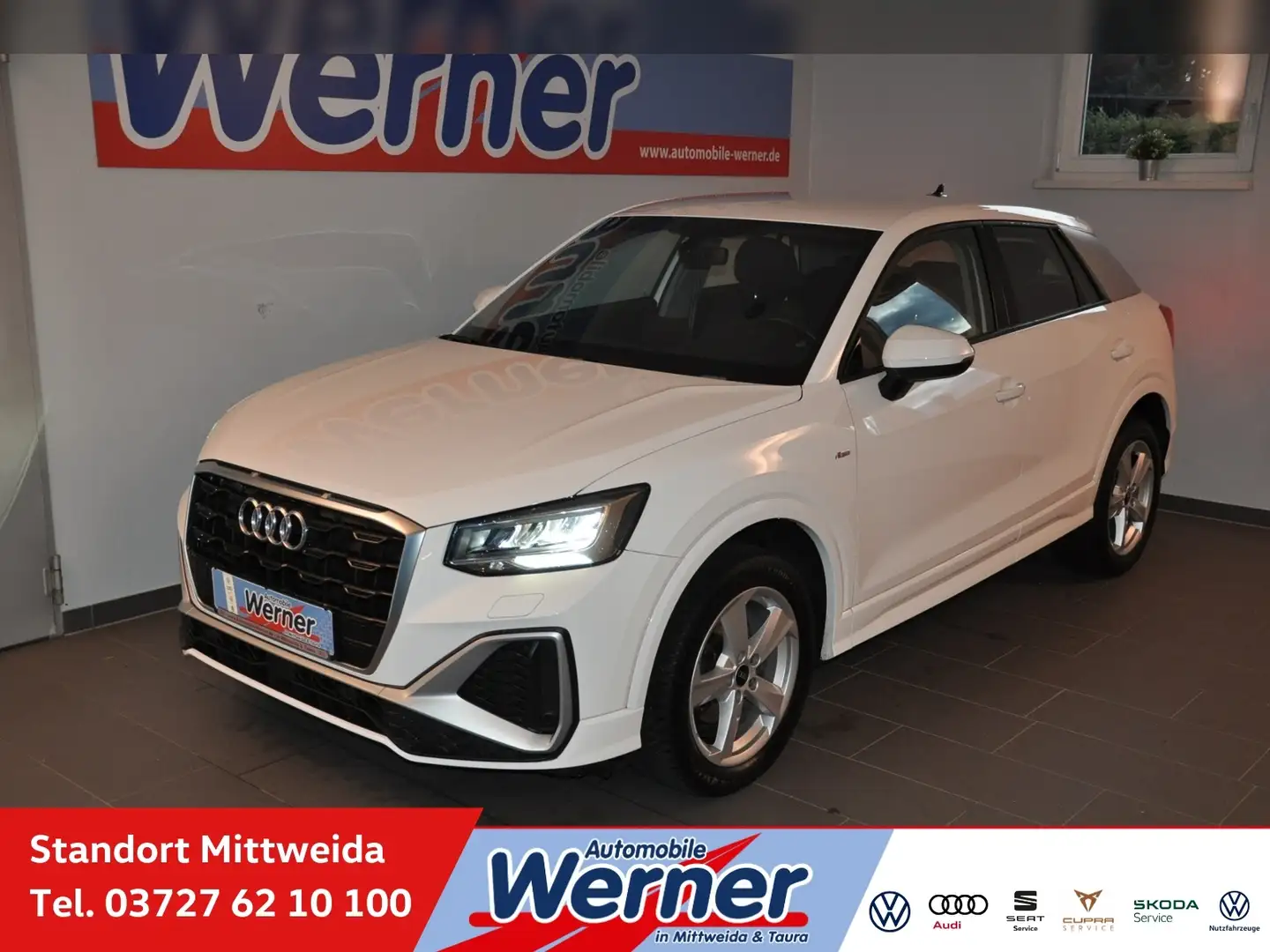 Audi Q2 S line 30TFSI AHK RKamera App-Navi LED Weiß - 1