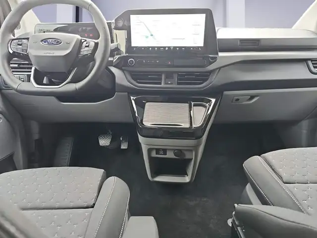 Ford Nugget 320 view 10