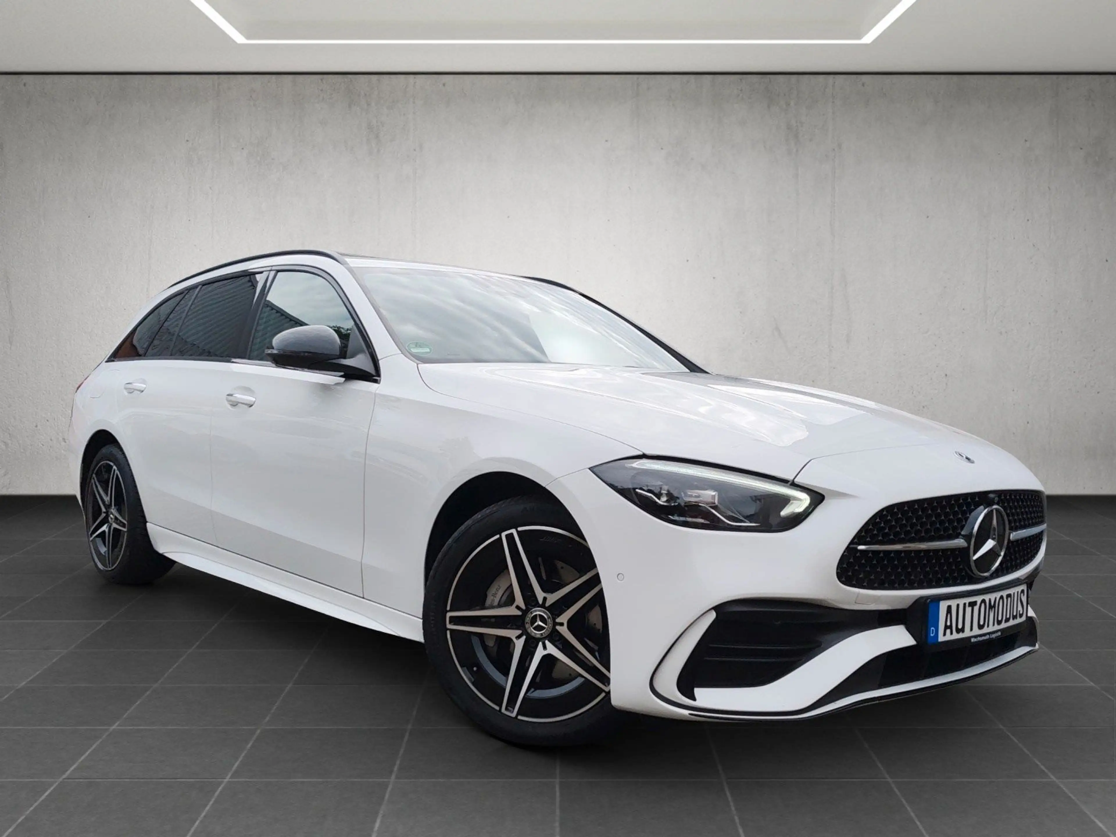Mercedes-Benz C 300 e AMG-Paket*Leder*360-Kamera*LED*MwSt* — photo 5