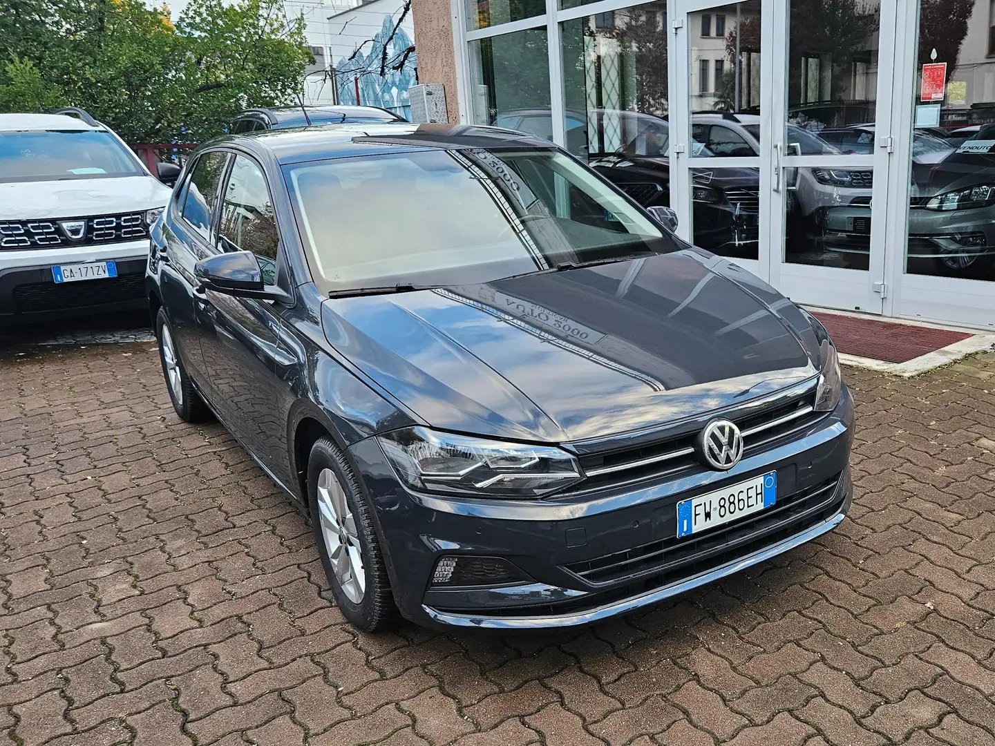 Volkswagen Polo Polo 5p 1.0 evo Comfortline 65cv CLIMA AUT-CARPLAY Grigio - 1