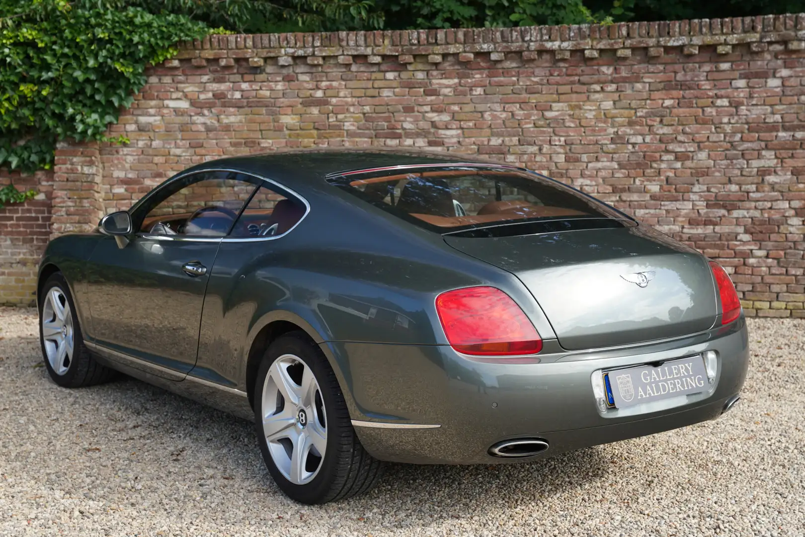 Bentley Continental GT 6.0 W12 "Cypress Green" Perfectly maintained, PRIC Groen - 2