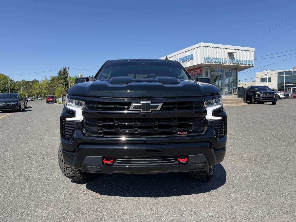 2024 Chevrolet Silverado 1500 LT Trail Boss cabine multiplace 4RM 157 po — снимка 1