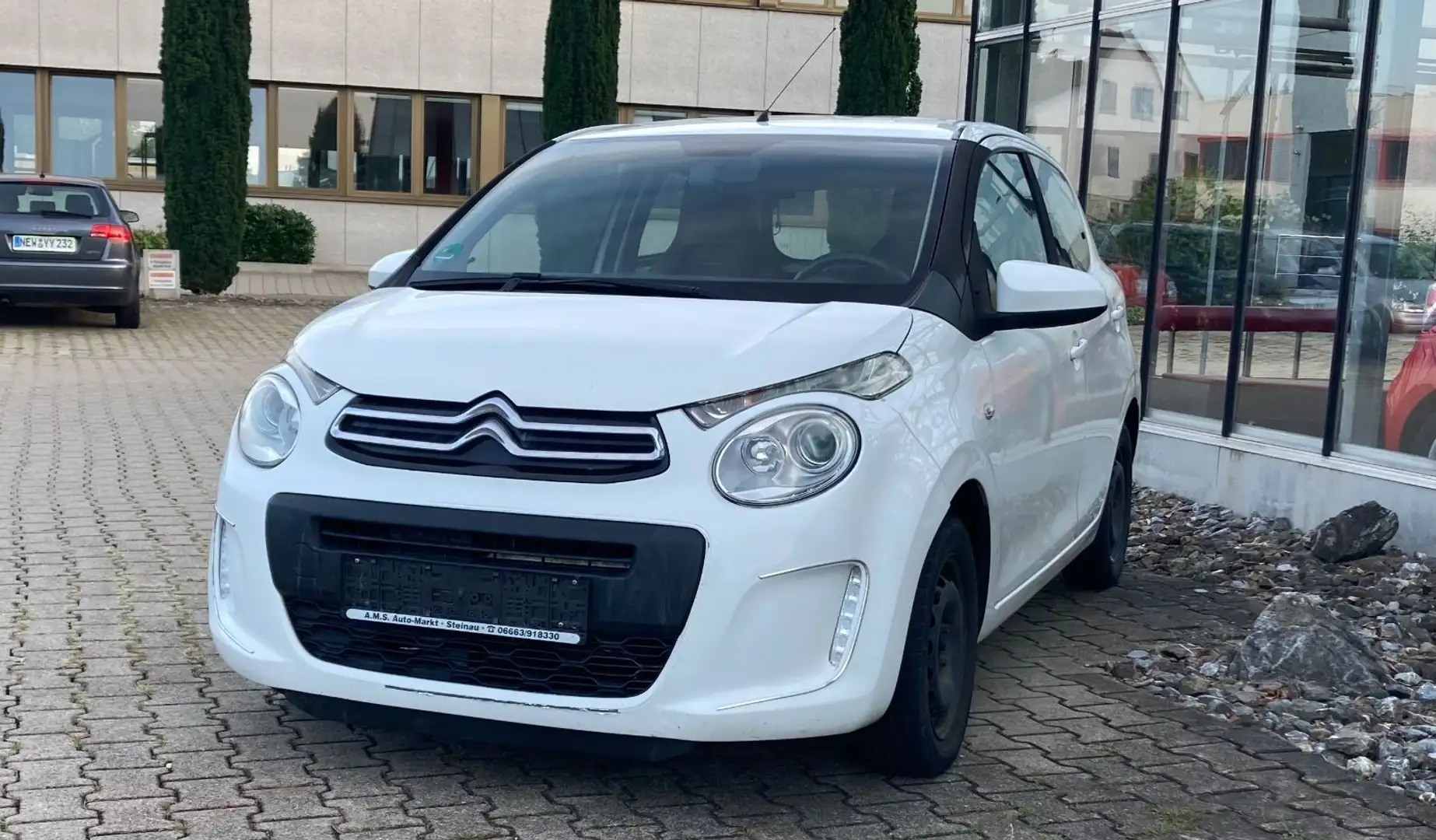 Citroen C1 Feel 5-türig 8-fach bereift Klima Sitzheizung Weiß - 1