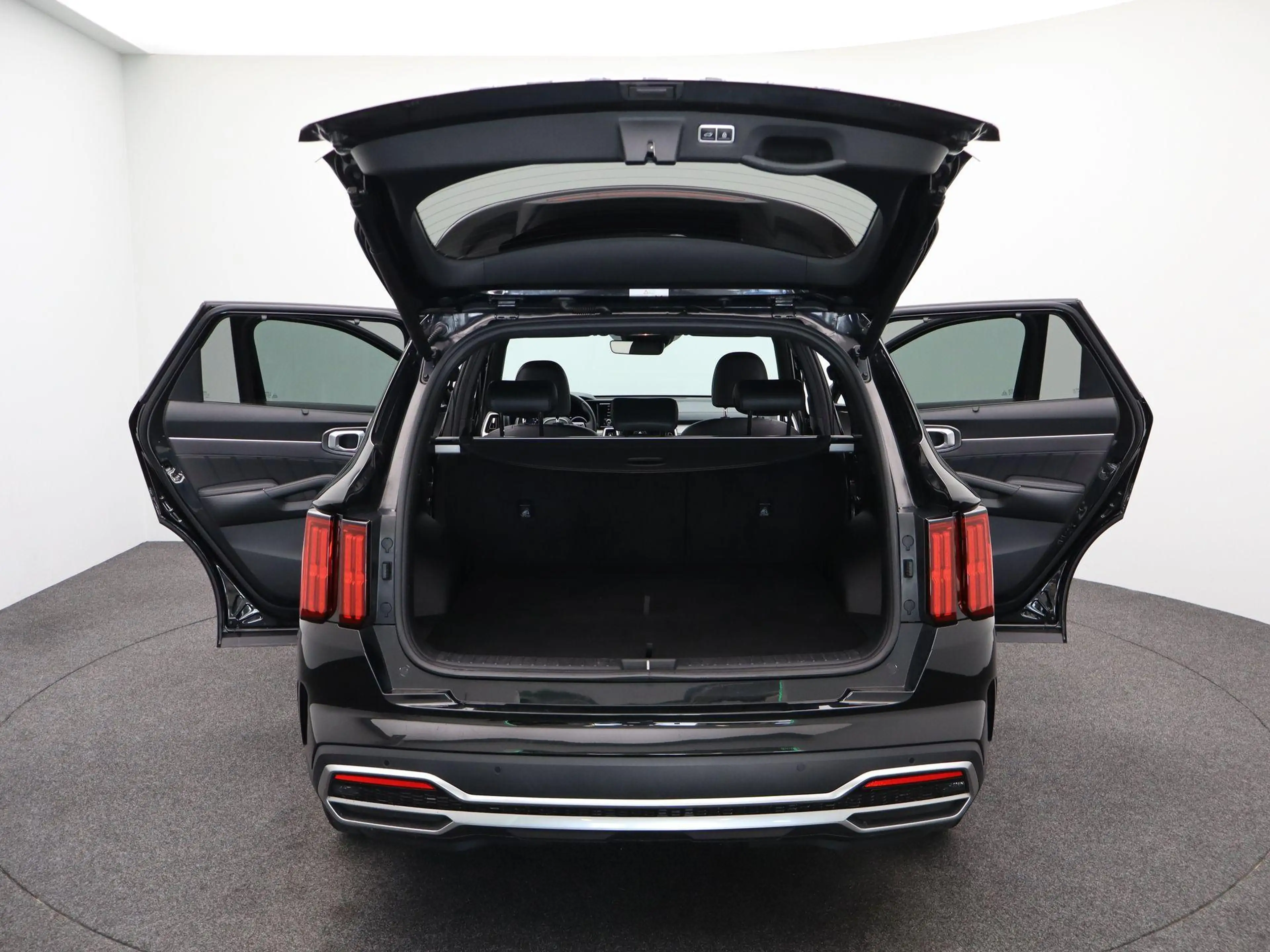 Kia Sorento 1.6 T-GDI Plug-in Hybrid 4WD ComfortLine 5p. | Lm — photo 14