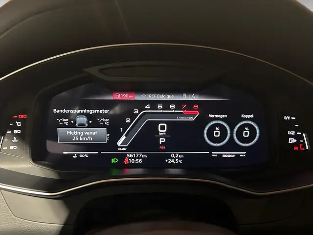 Audi RS6 view 12