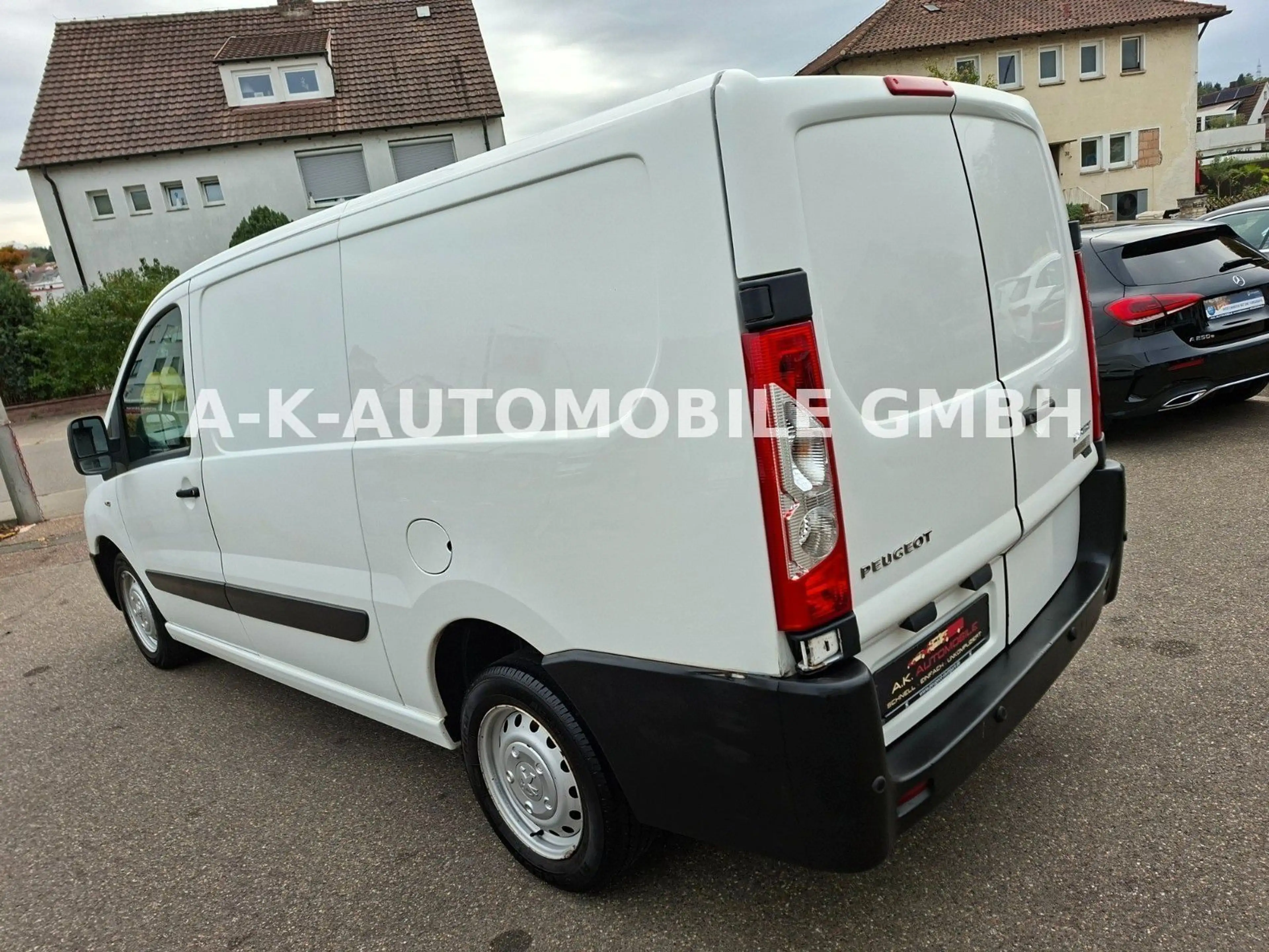 Peugeot Expert Kasten L2H1 Avantage Edition — photo 6