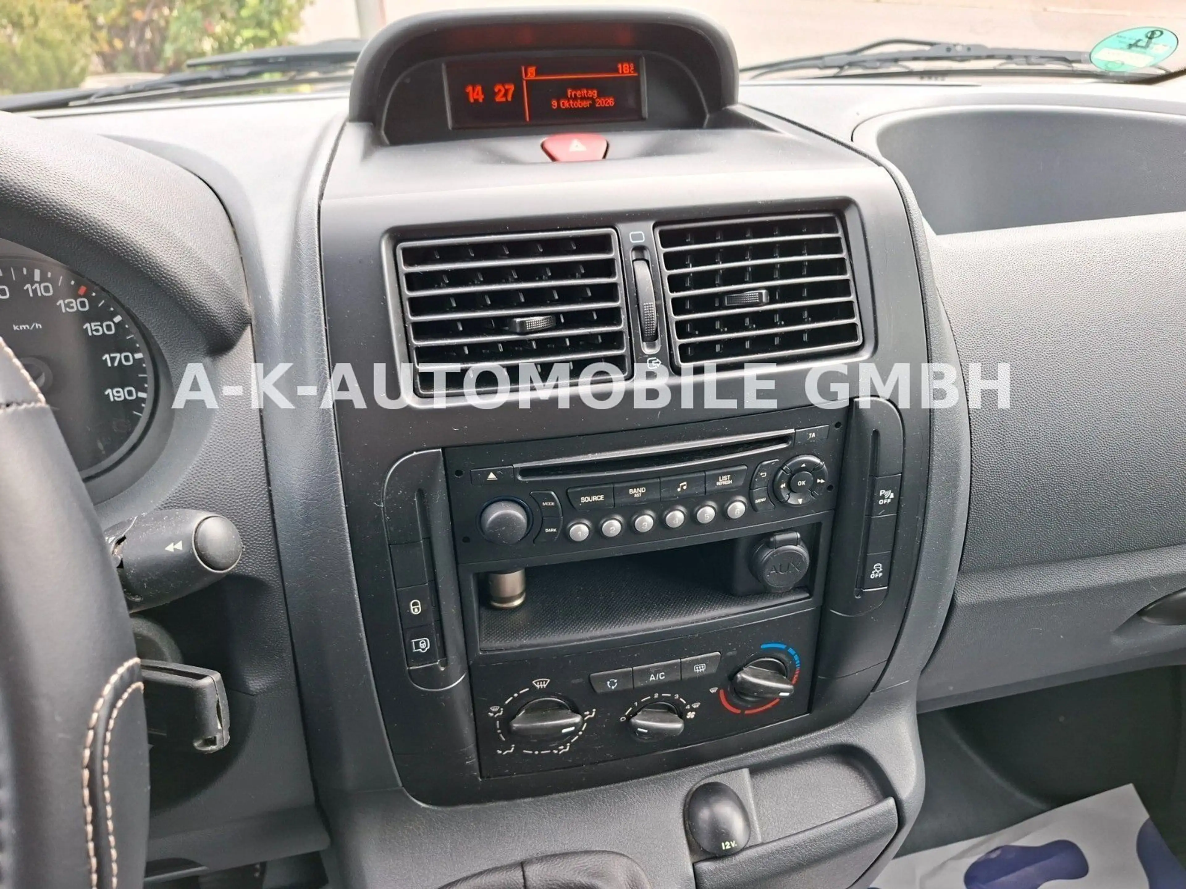 Peugeot Expert Kasten L2H1 Avantage Edition — photo 15