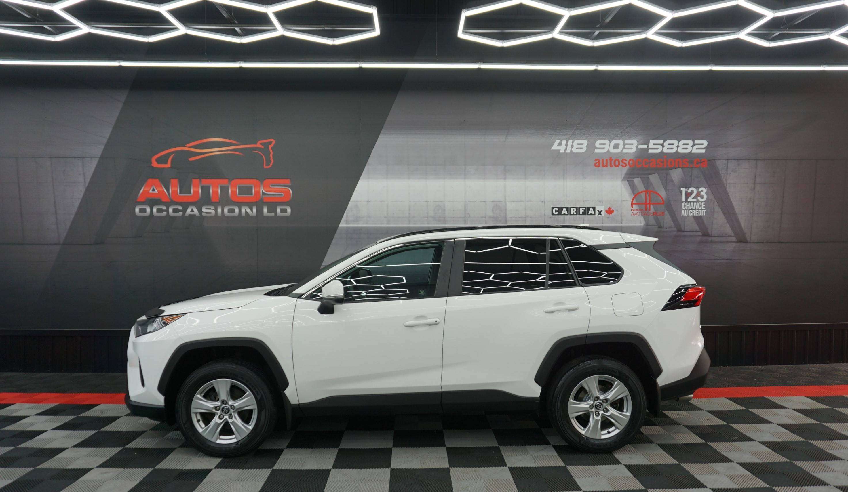 2019 Toyota RAV 4 LE AWD AUTO FULL ÉQUIPÉ SIÈGES CAMERA 94 710 KM