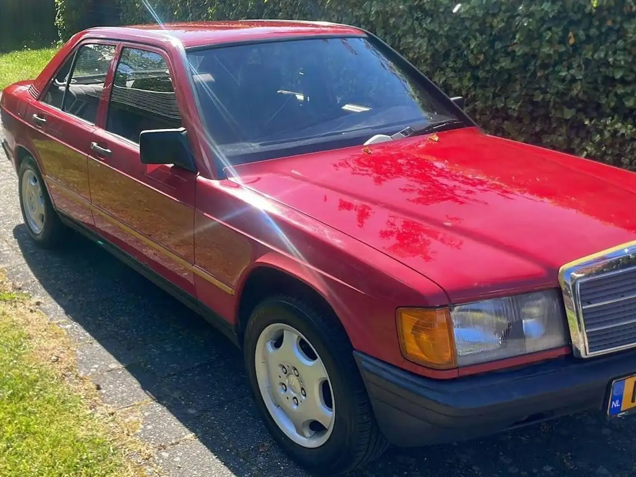 Mercedes-Benz 190 E 2.0 122PK, foto 7