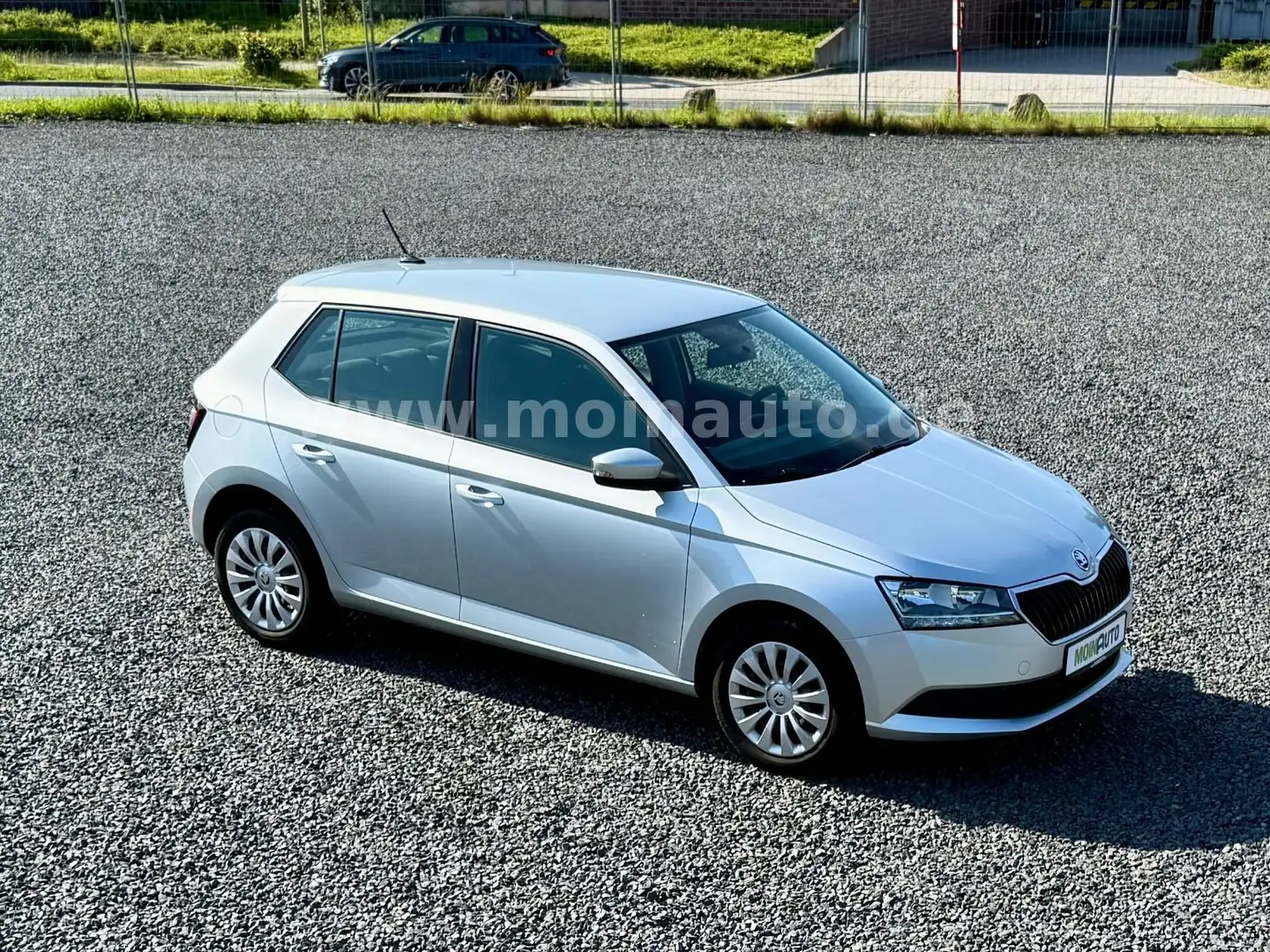 Skoda Fabia Cool Plus KLIMA LED GANZJAHRESREIFEN Silber - 2