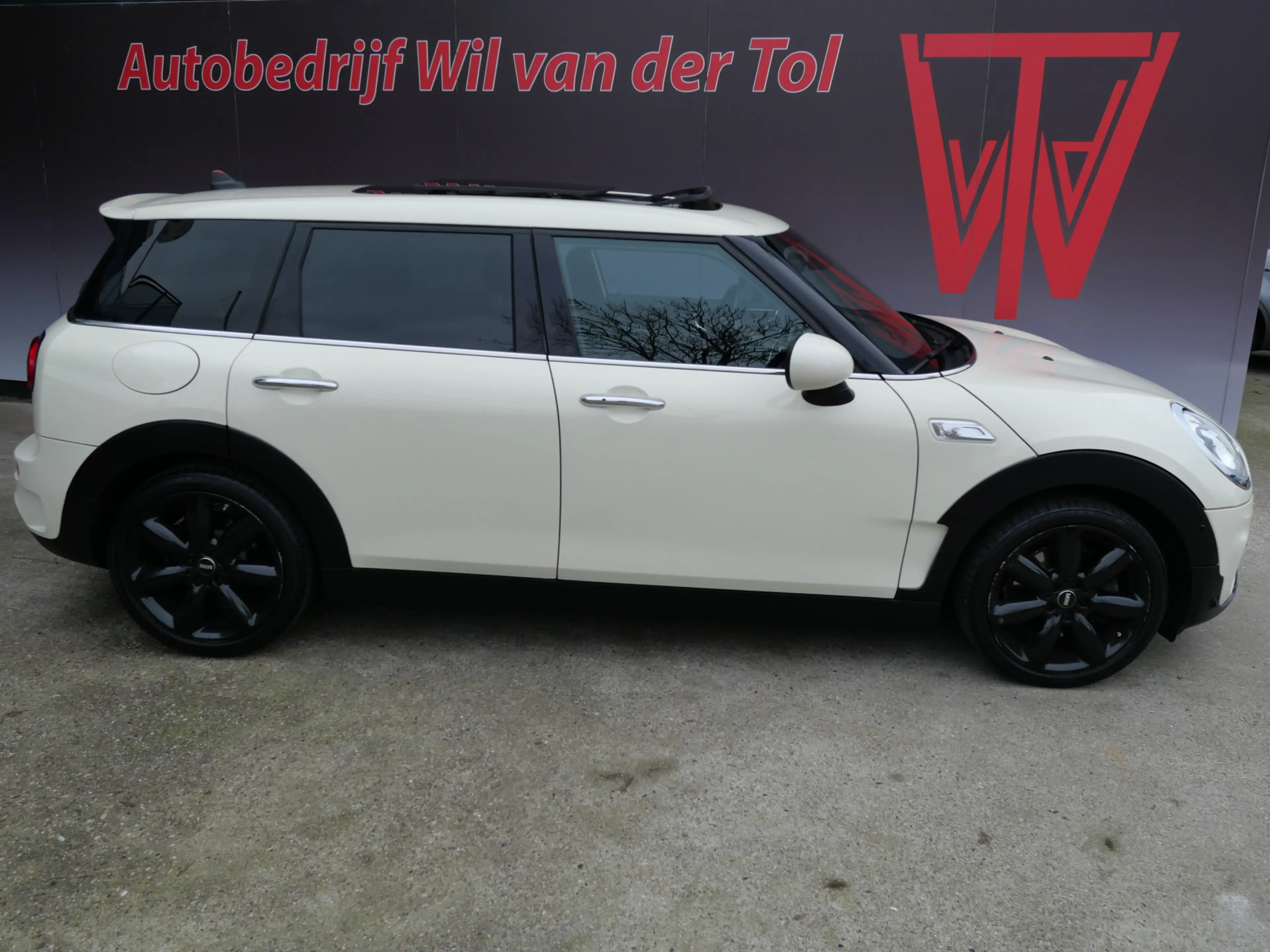 MINI Cooper S Clubman 2.0 CHILI | AUTOMAAT | PANO | H/K | LED | CARPLAY