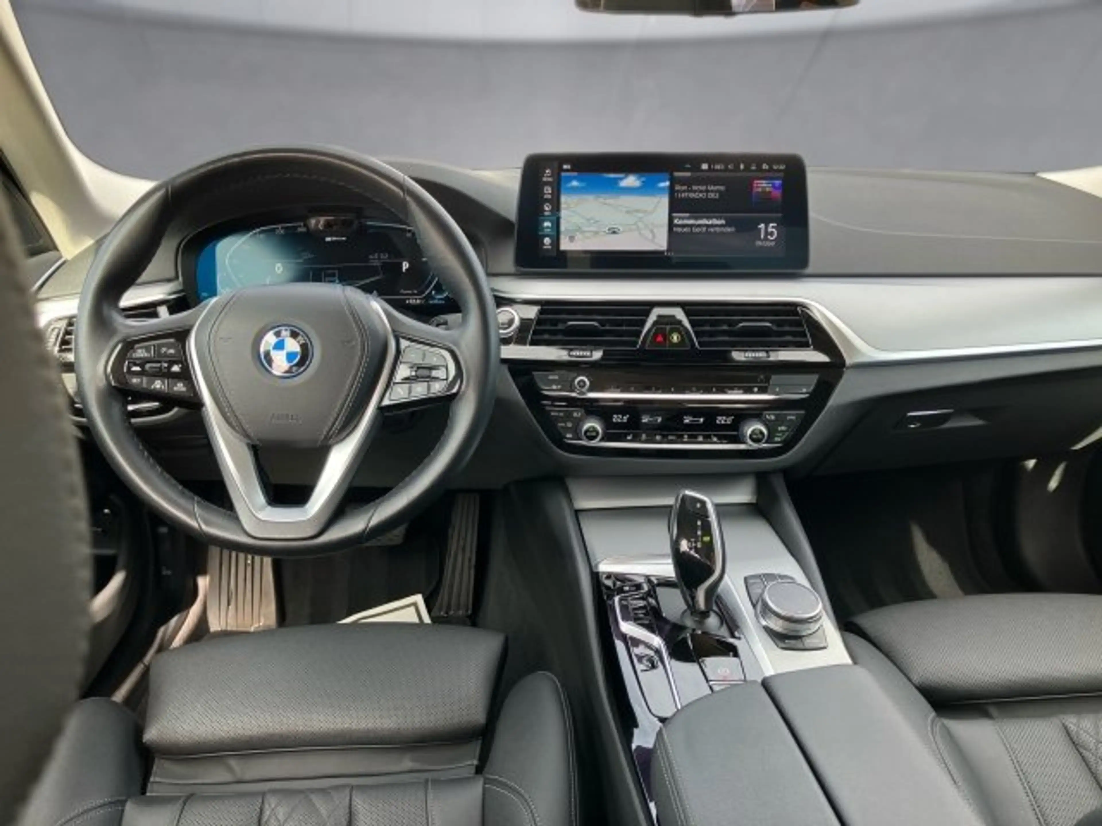 BMW 530 e xDrive Limousine G30 XB1 — photo 9