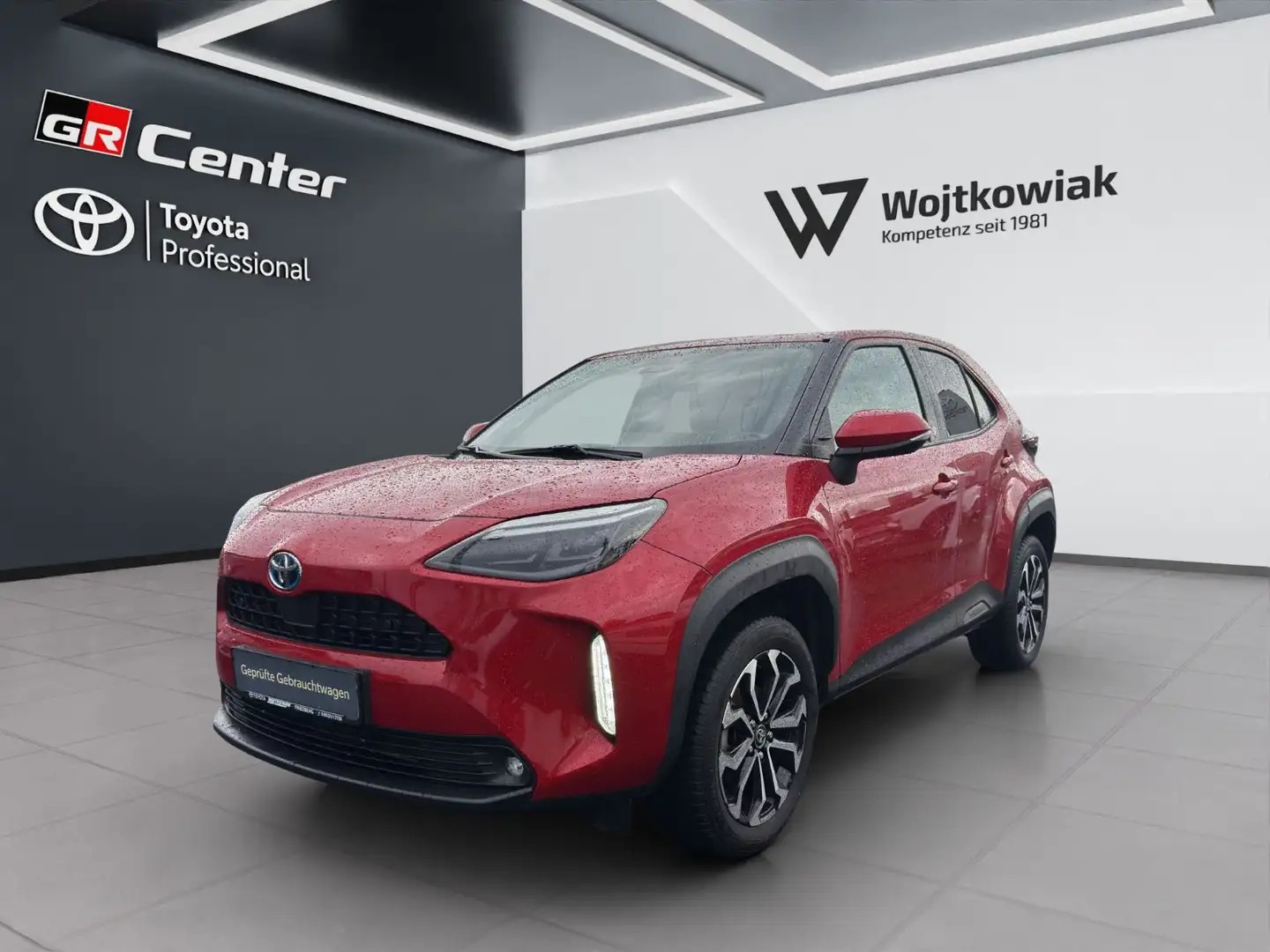 Toyota Yaris Cross Hybrid Team D WinterP*SafetyP*CargoP Rot - 1