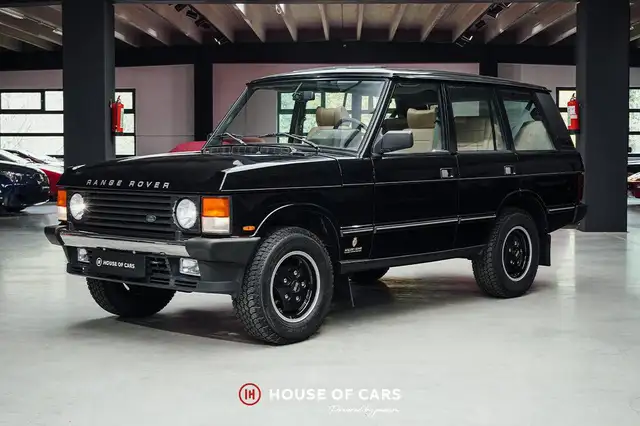 Land Rover Range Rover view 2