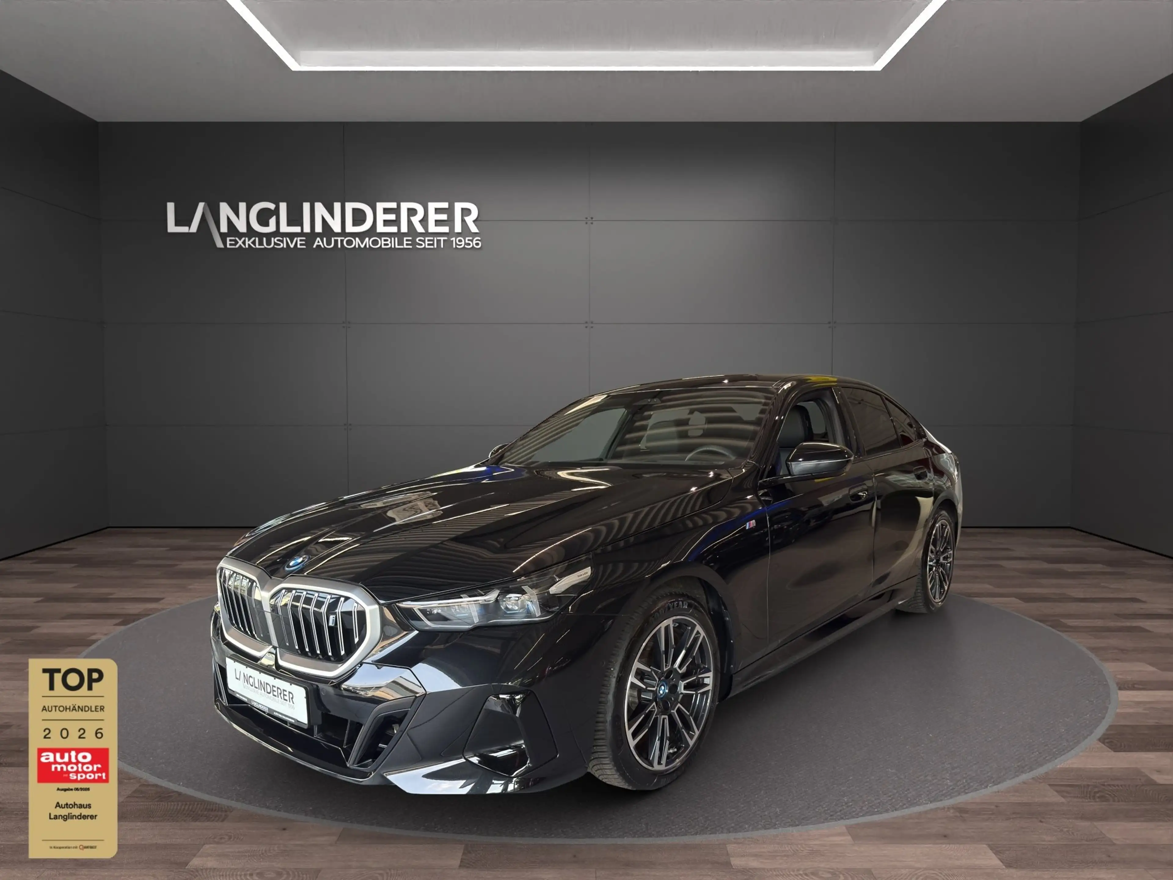 BMW i5 xDrive40 Limousine M-Sport NP 91.400,-