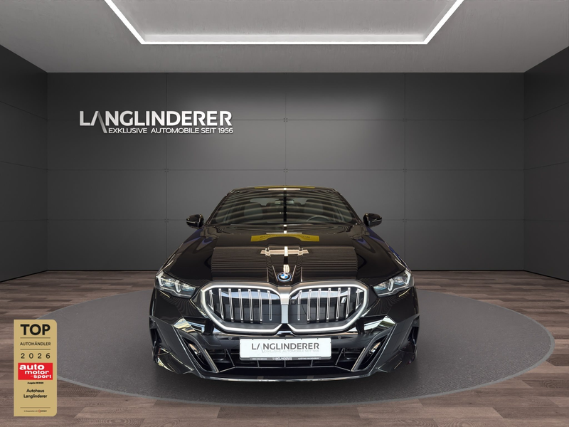 BMW i5 xDrive40 Limousine M-Sport NP 91.400,- — photo 2